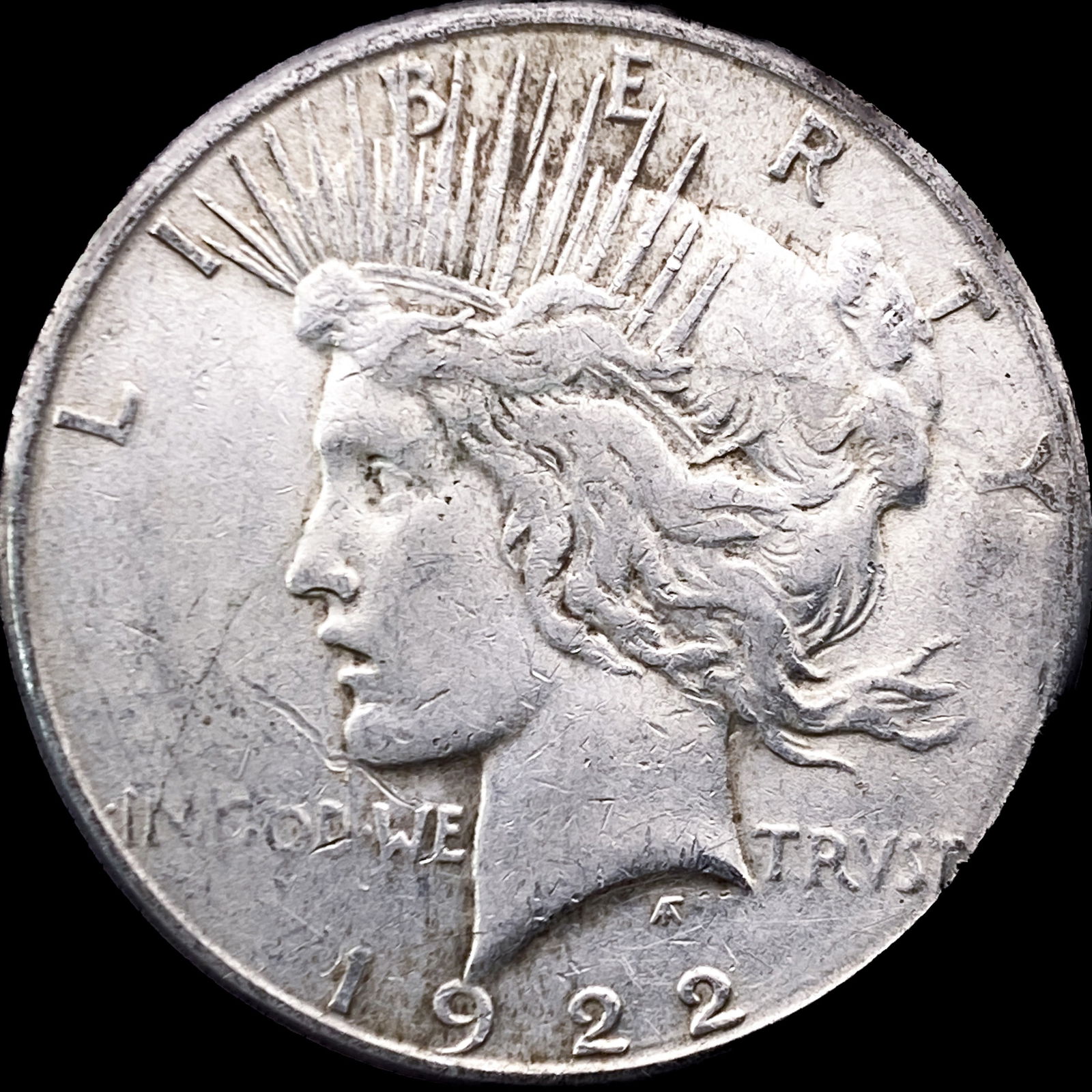1922-S Silver Peace Dollar NEAR UNC (1 of 2)