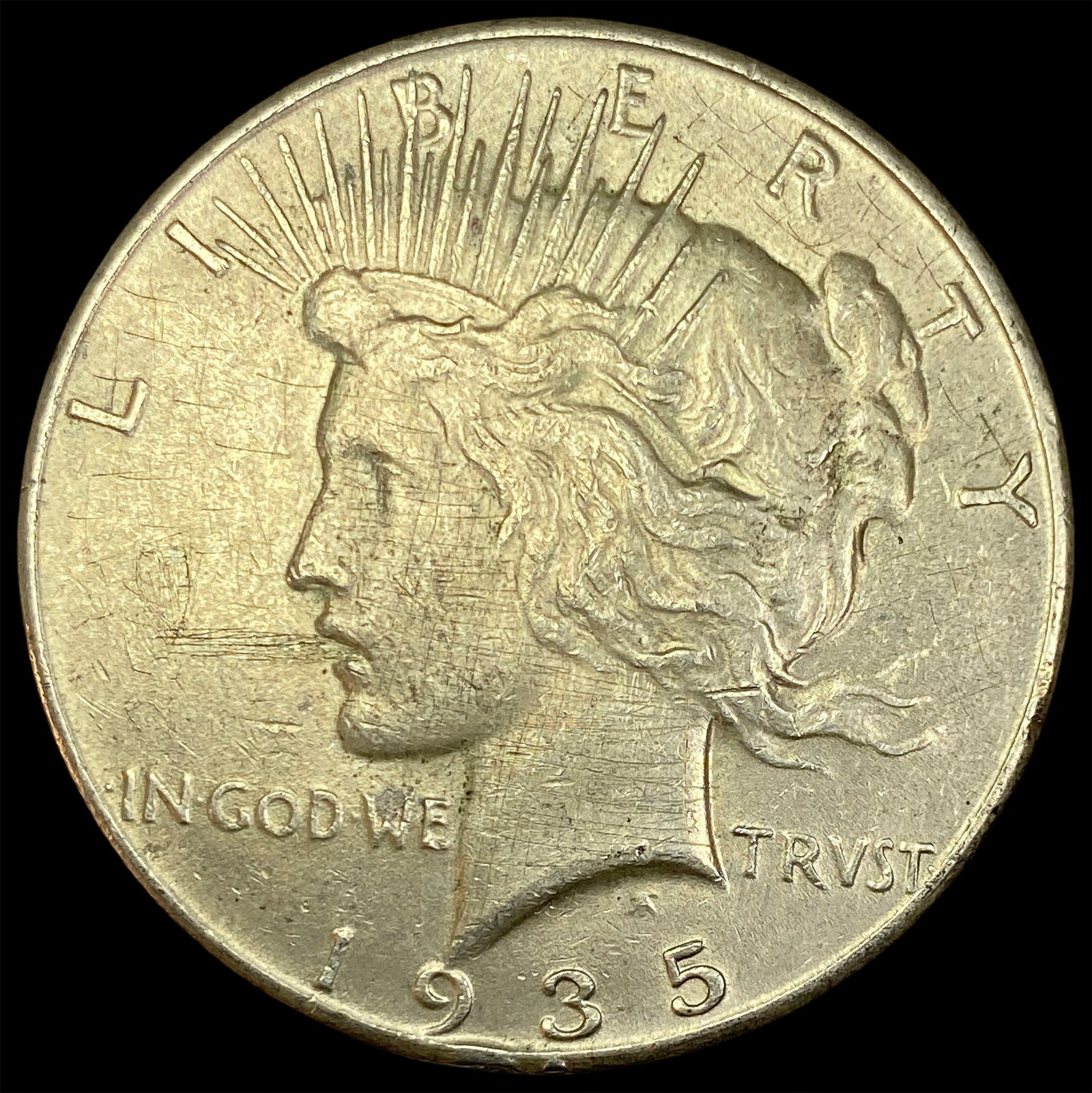 1935 Silver Peace Dollar CLOSELY UNCIRCULATED: 1935 Silver Peace Dollar CLOSELY UNCIRCULATED