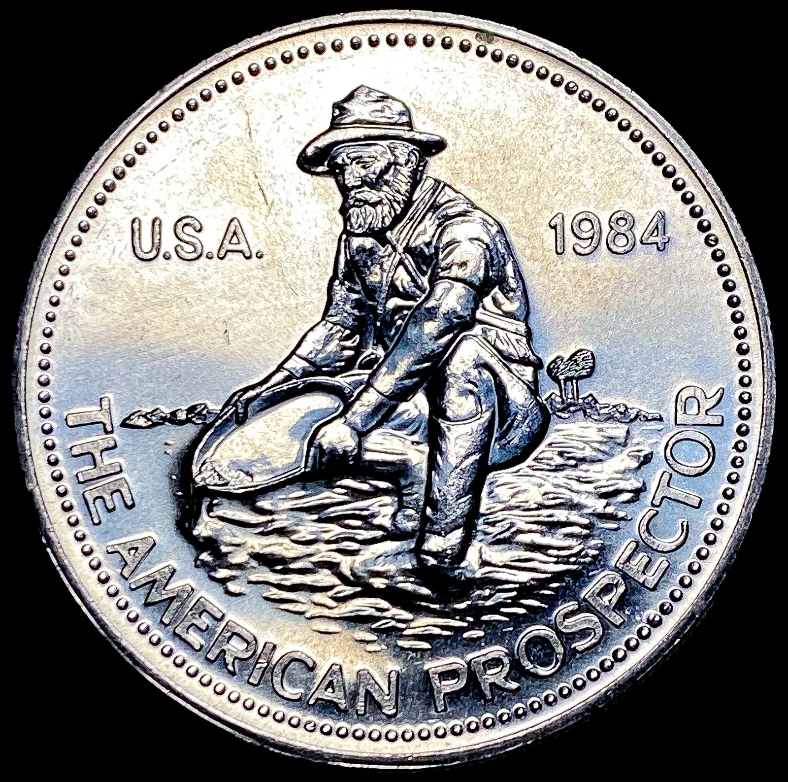 1984 Engelhard 1oz Silver Round UNCIRCULATED (1 of 2)