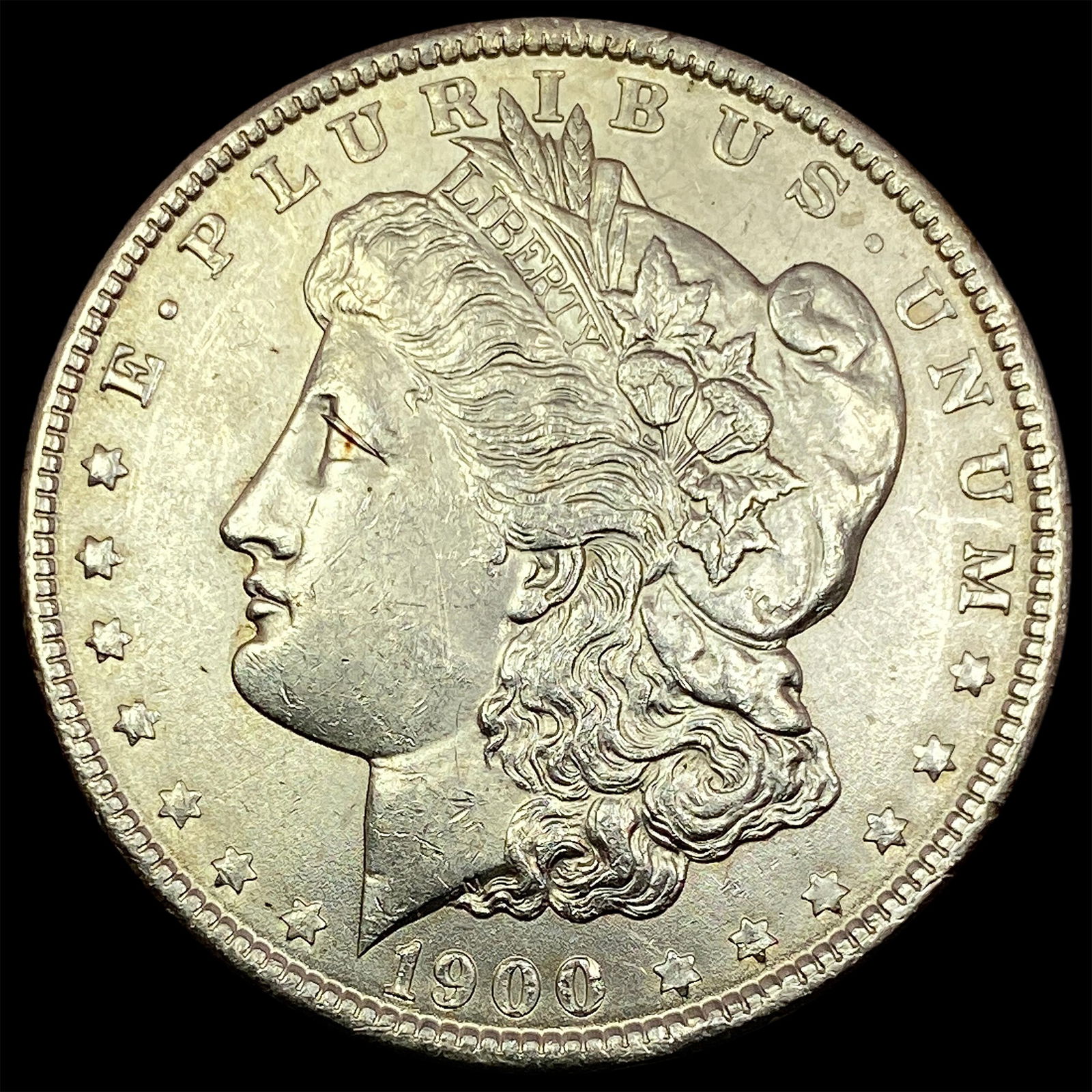 1900 Morgan Silver Dollar UNCIRCULATED (1 of 2)