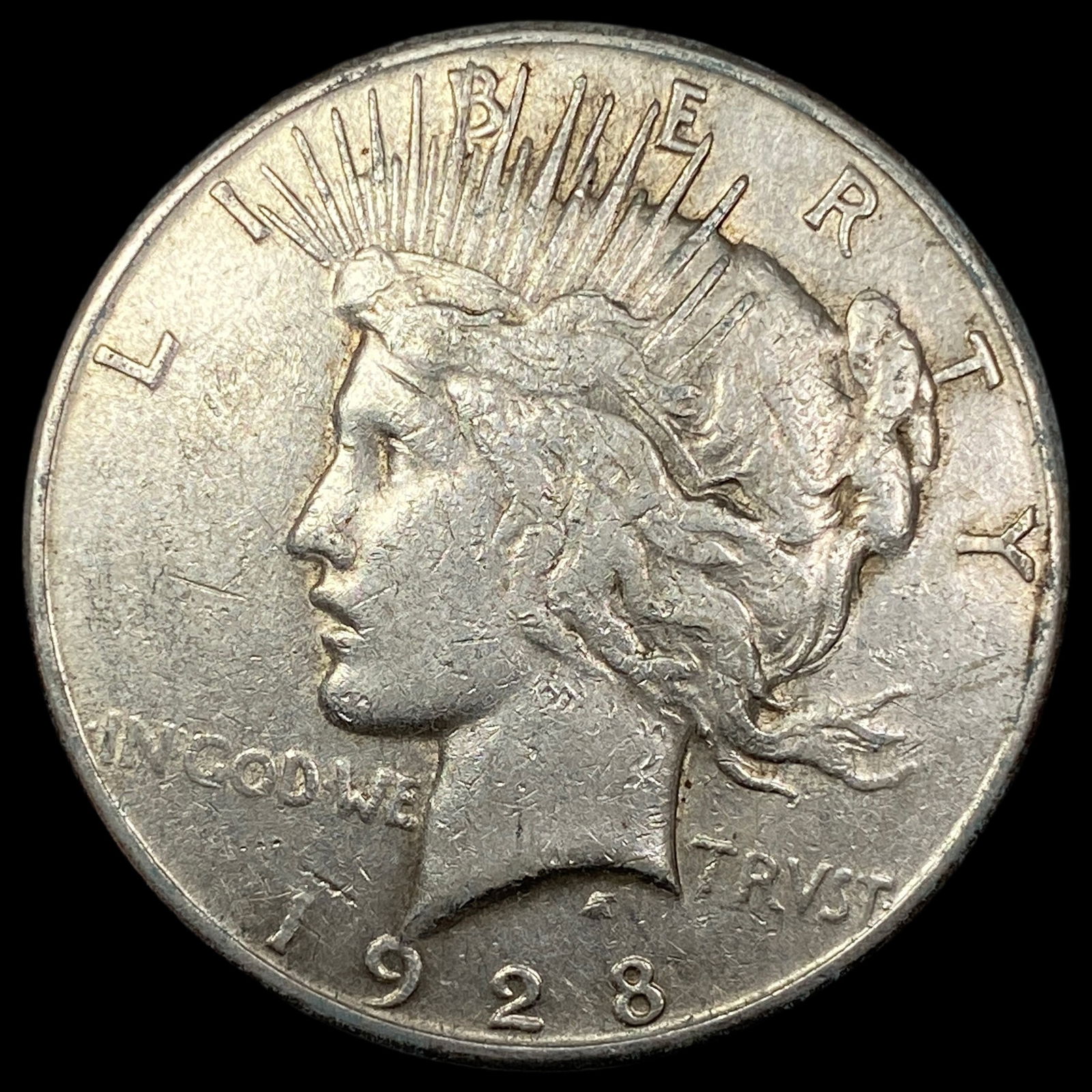 1928-S Silver Peace Dollar NEARLY UNCIRCULATED (1 of 2)