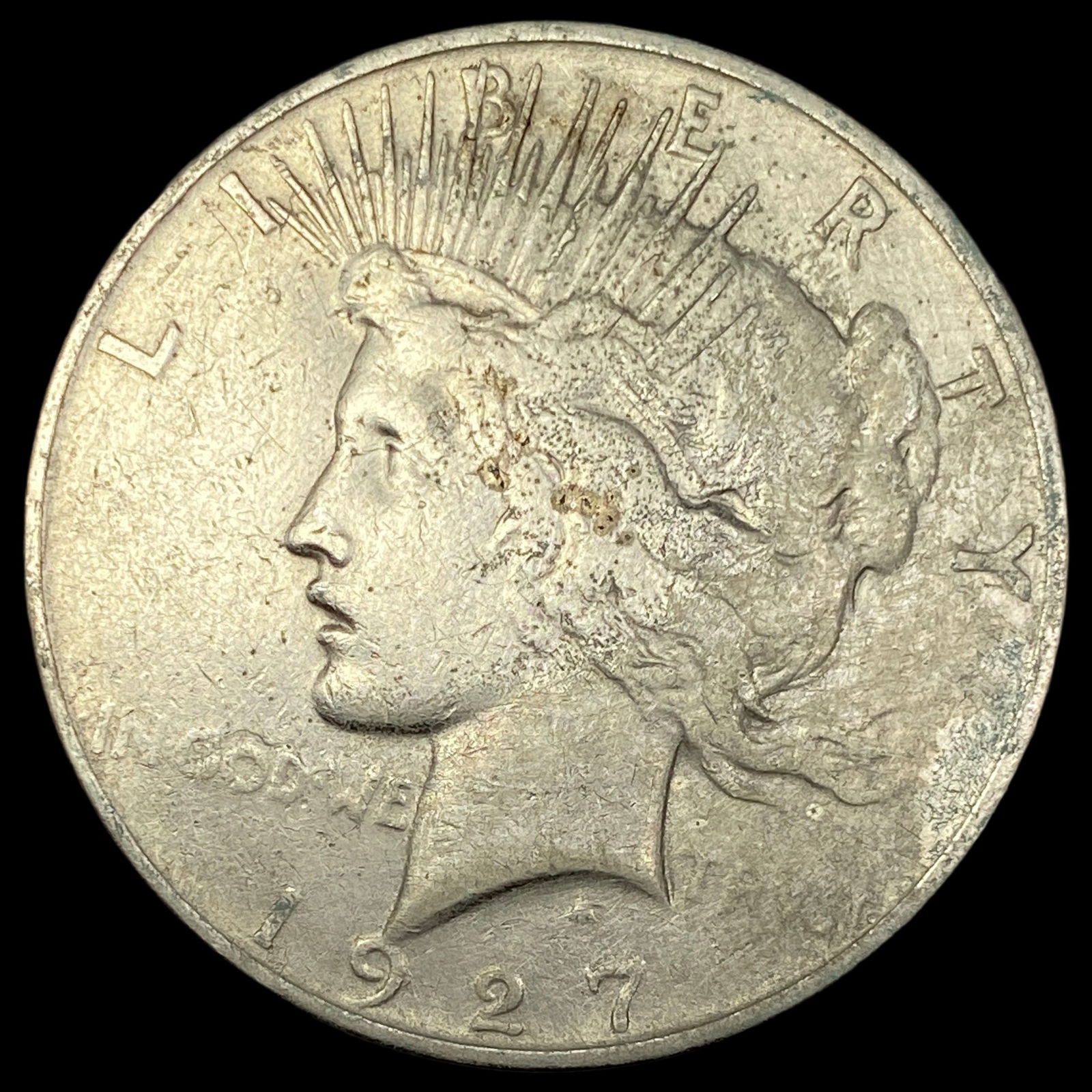 1927-D Silver Peace Dollar NEARLY UNCIRCULATED (1 of 2)