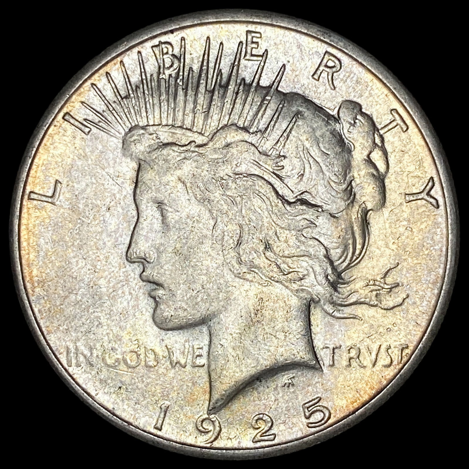 1925-S Silver Peace Dollar CLOSELY  UNCIRCULATED (1 of 2)