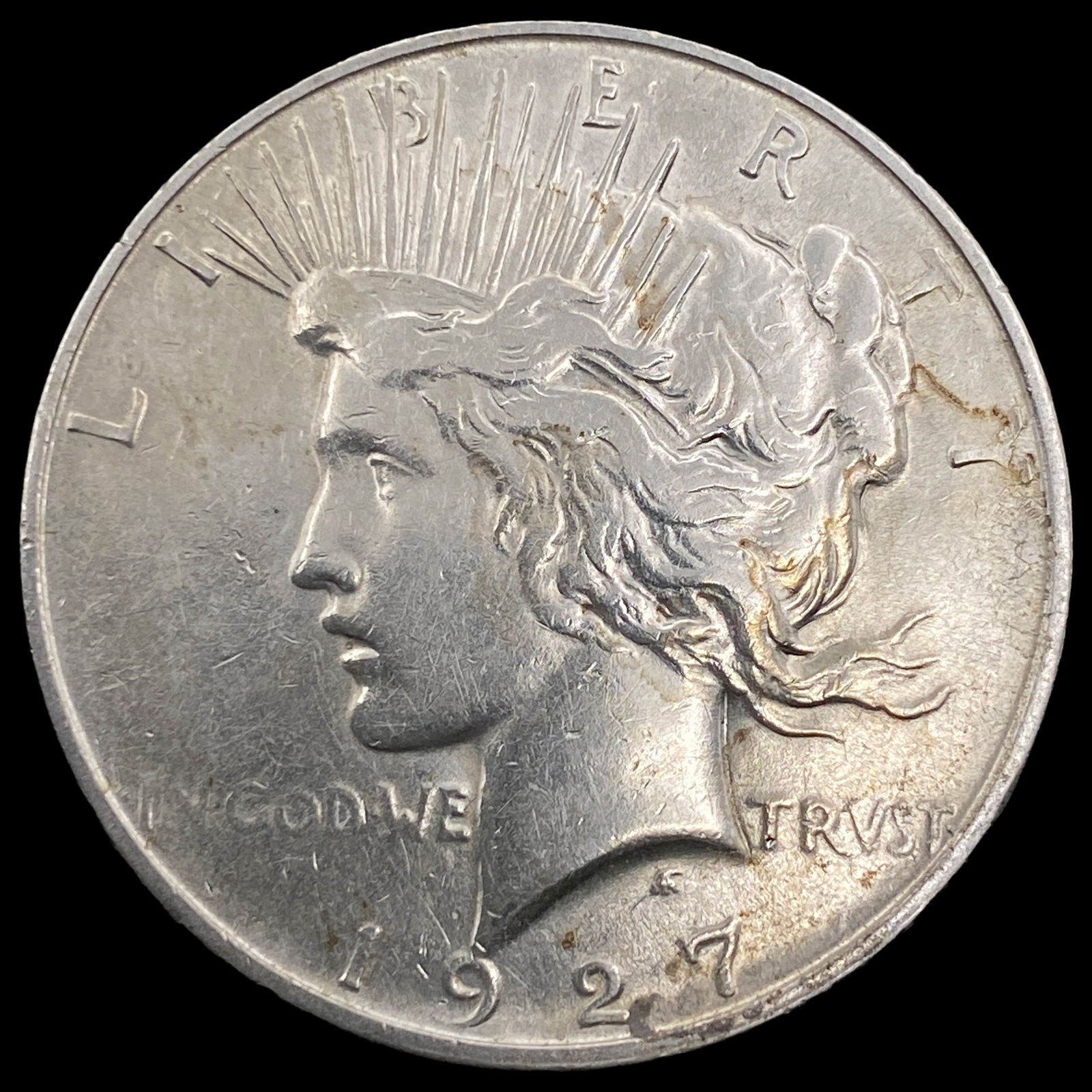 1927-D Silver Peace Dollar CLOSELY  UNCIRCULATED (1 of 2)