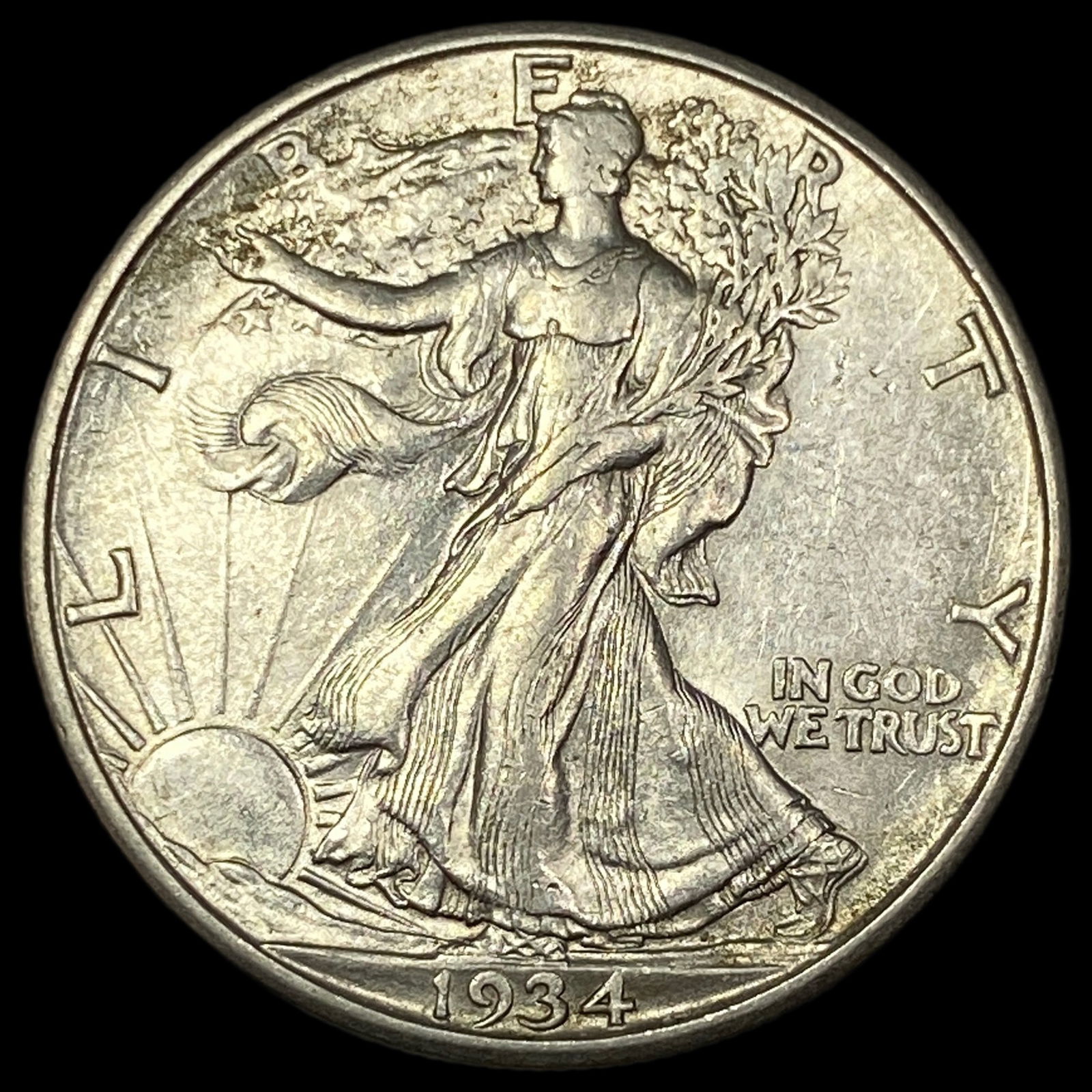 1934 Walking Liberty Half Dollar CLOSELY UNCIRCULATED (1 of 2)