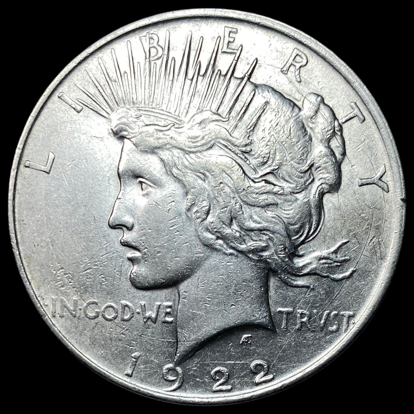 1922-D Peace Silver Dollar CLOSELY UNCIRCULATED (1 of 2)