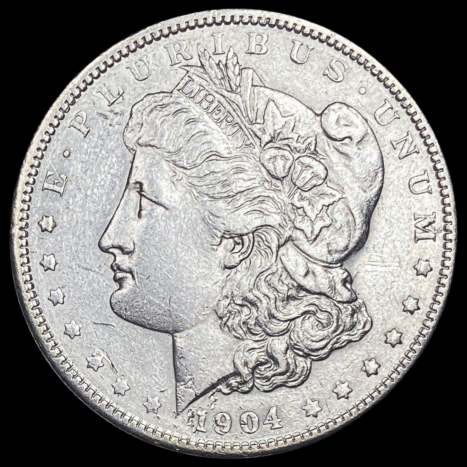 1904 Silver Morgan Dollar CLOSELY  UNCIRCULATED (1 of 2)
