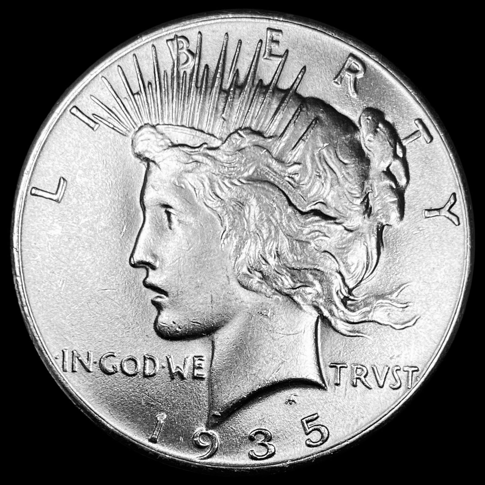 1935 Silver Peace Dollar CHOICE BU (1 of 2)