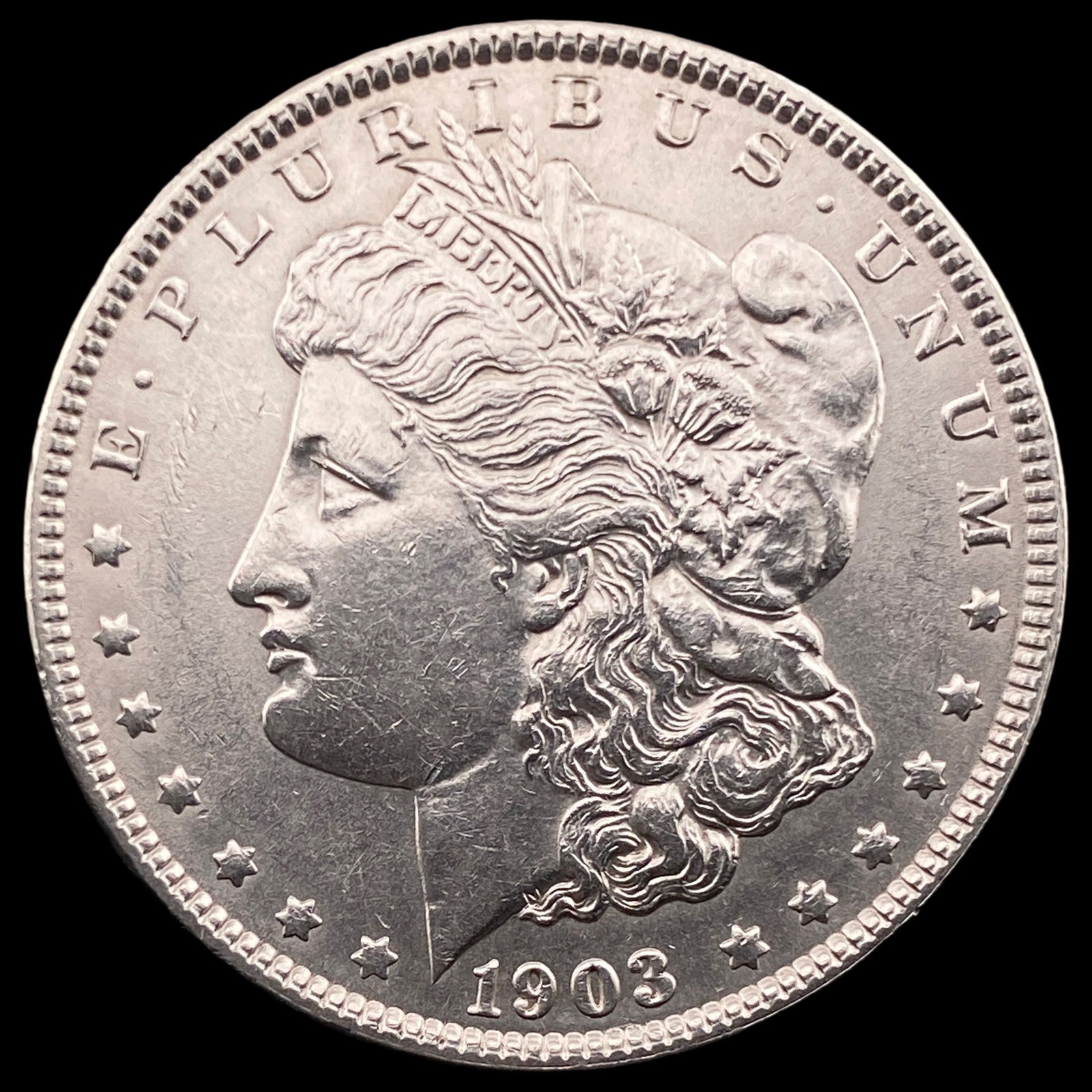 1903 Silver Morgan Dollar UNCIRCULATED (1 of 2)