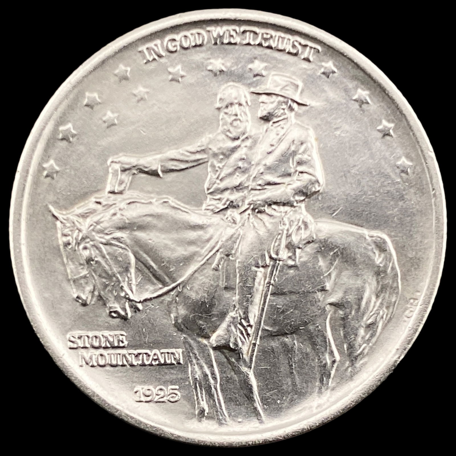 1925 Stone Mountain Half Dollar CLOSELY UNCIRCULATED (1 of 2)