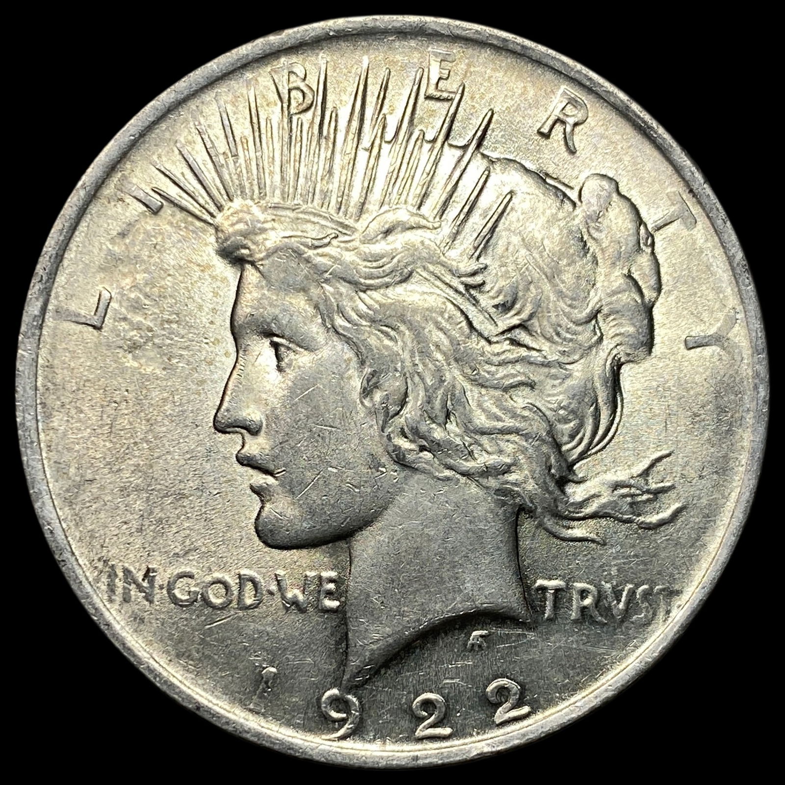 1922 Peace Silver Dollar UNCIRCULATED (1 of 2)
