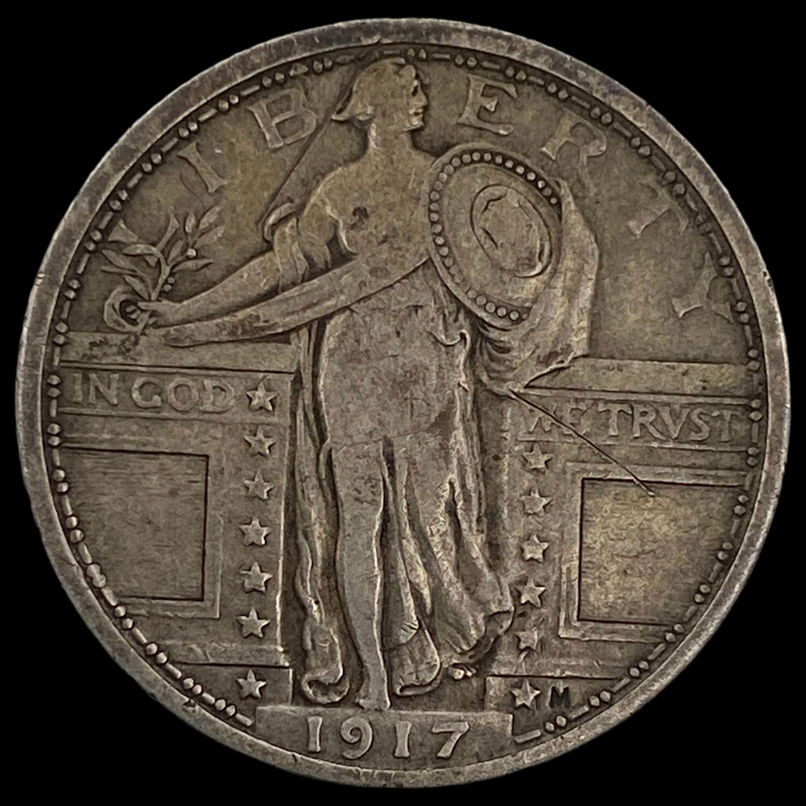 1917 Type 1 Standing Liberty Quarter NEARLY UNCIRCULATED (1 of 2)