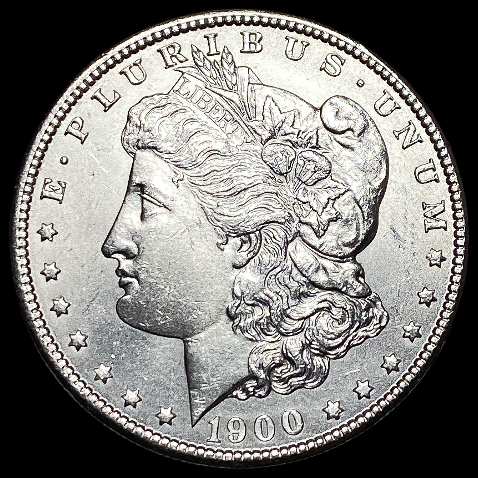 1900 Morgan Silver Dollar UNCIRCULATED (1 of 2)