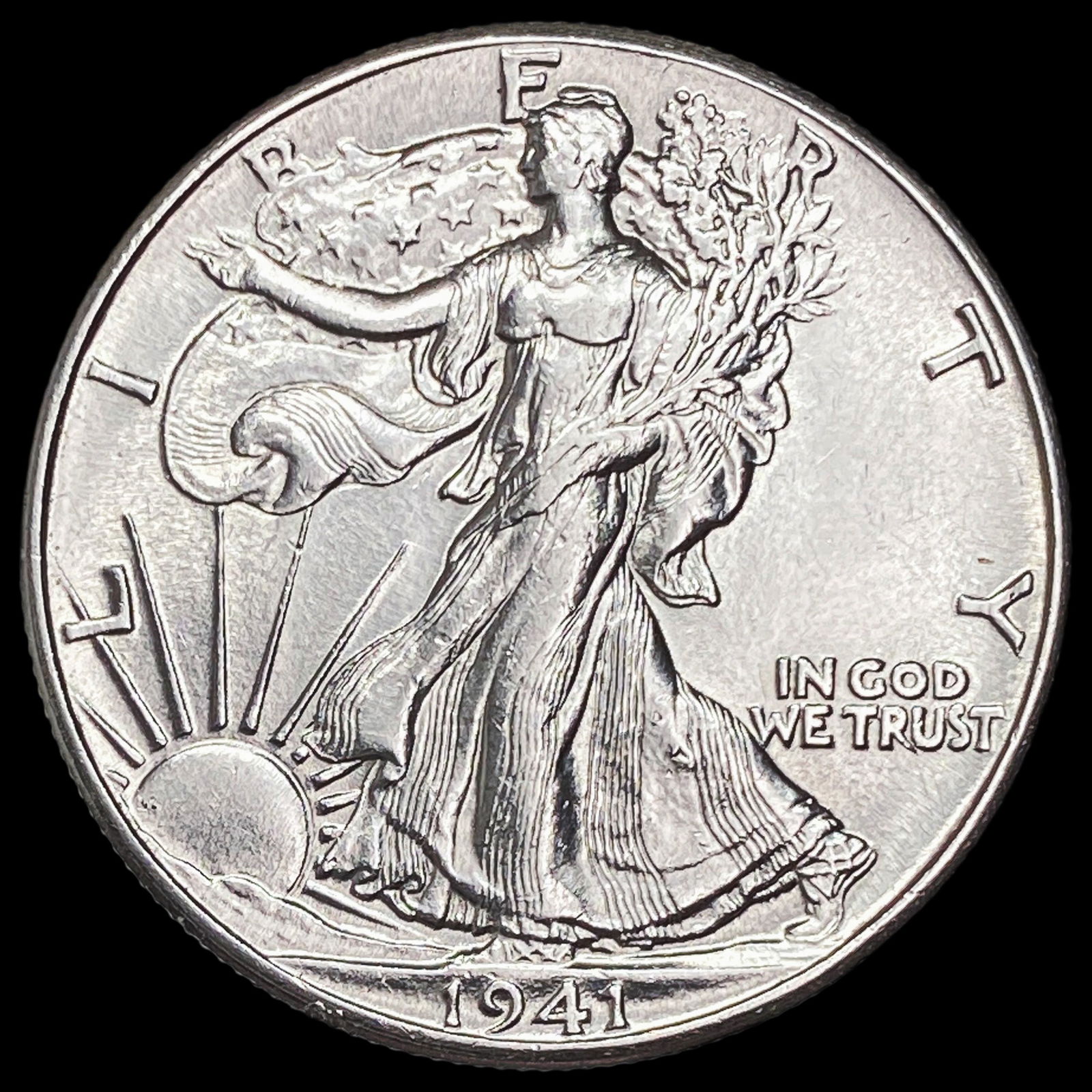 1941 Silver Walking Liberty Half Dollar UNCIRCULATED (1 of 2)