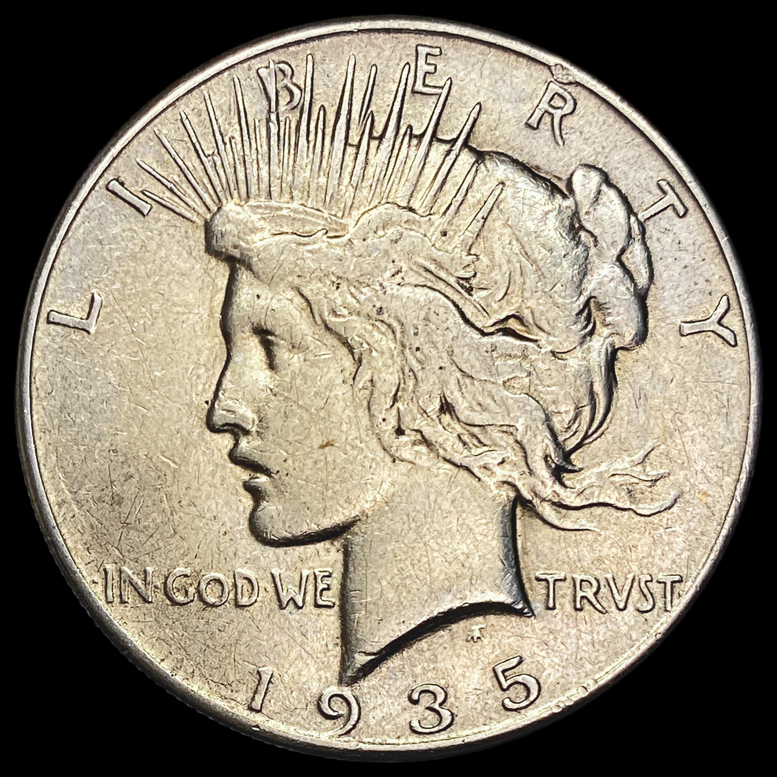 1935 Silver Peace Dollar ABOUT UNCIRCULATED: 1935 Silver Peace Dollar ABOUT UNCIRCULATED