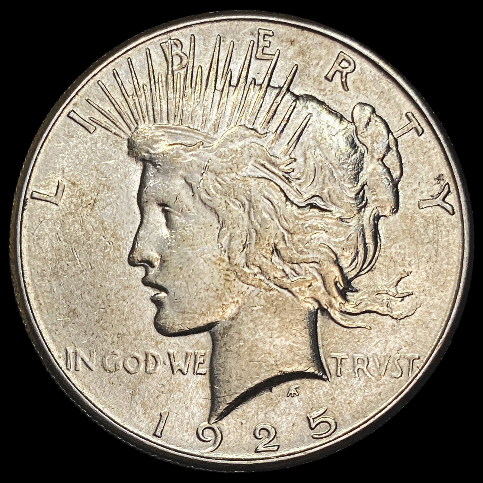 1925-S Silver Peace Dollar CLOSELY UNCIRCULATED (1 of 2)