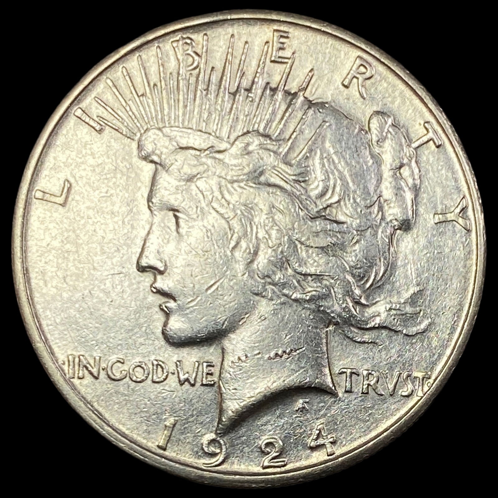 1924-S Silver Peace Dollar CLOSELY UNCIRCULATED (1 of 2)