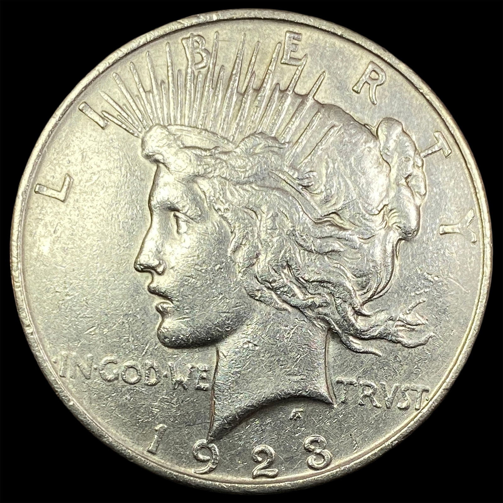 1923-D Silver Peace Dollar CLOSELY UNCIRCULATED (1 of 2)