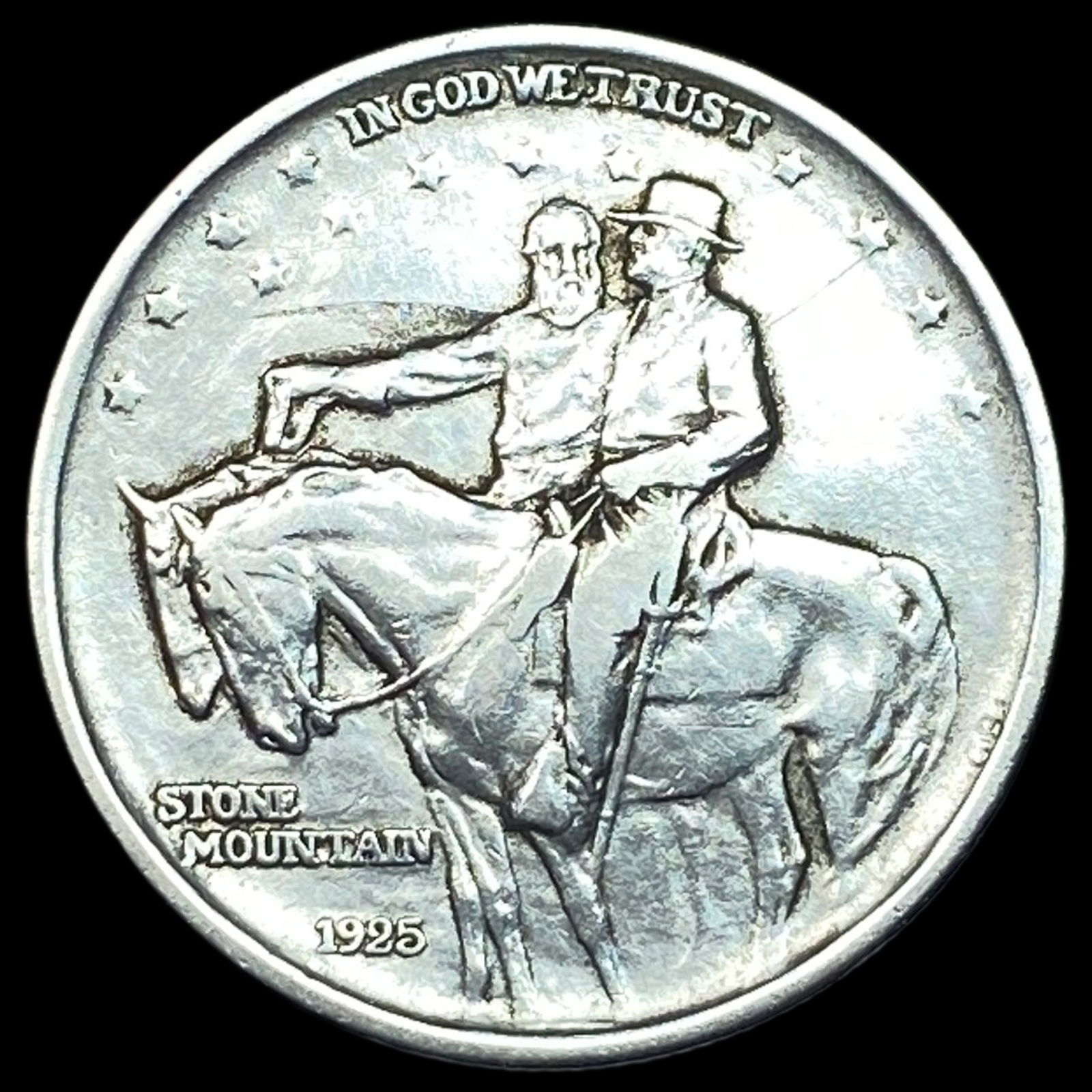 1925 Silver Stone Mountain Half Dollar CLOSELY UNCIRCULATED: 1925 Silver Stone Mountain Half Dollar CLOSELY UNCIRCULATED