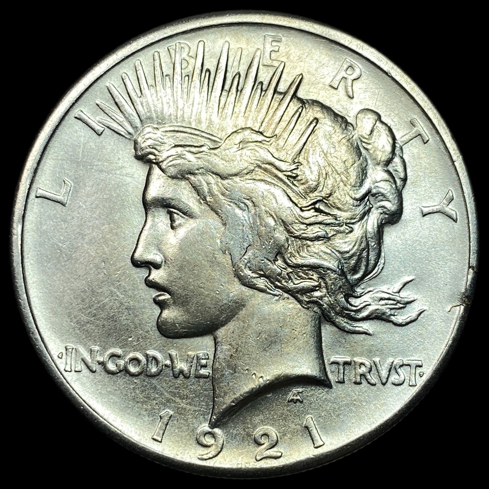 1921 Silver Peace Dollar CLOSELY UNCIRCULATED (1 of 2)