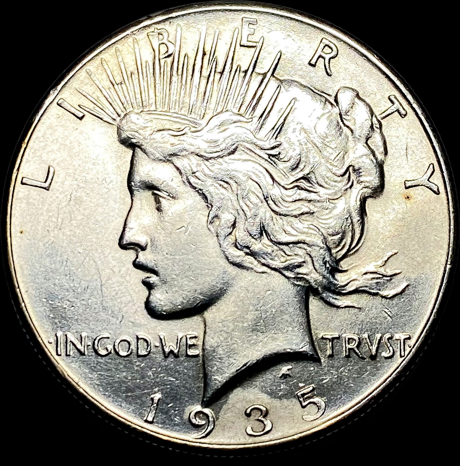 1935 Silver Peace Dollar UNCIRCULATED (1 of 2)