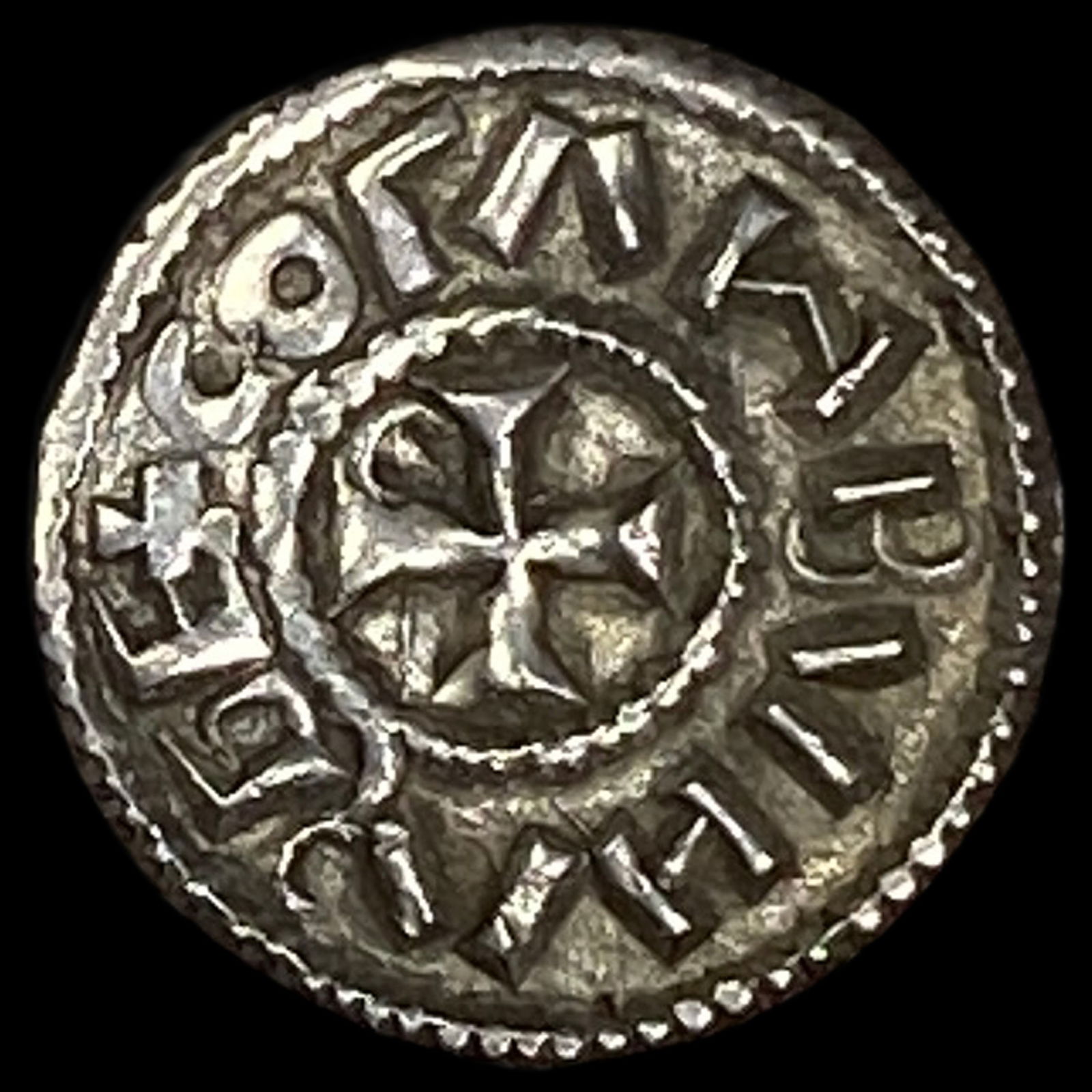 Hungary 1095-1114 Silver Denar UNCIRCULATED: Hungary 1095-1114 Silver Denar UNCIRCULATED