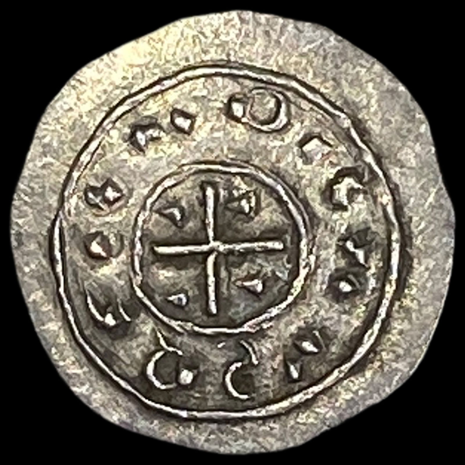 Hungary 1095-1114 Silver Denar UNCIRCULATED (1 of 2)