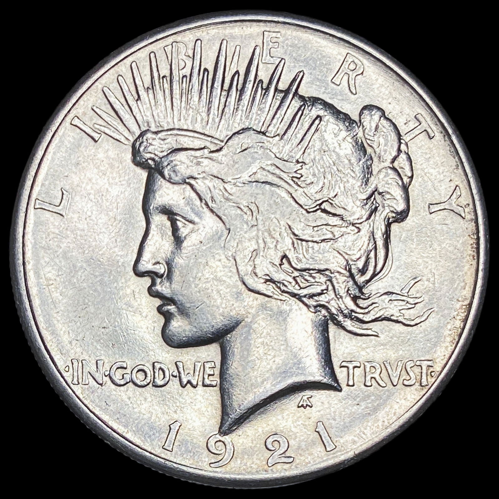 1921 Silver Peace Dollar CLOSELY UNCIRCULATED (1 of 2)