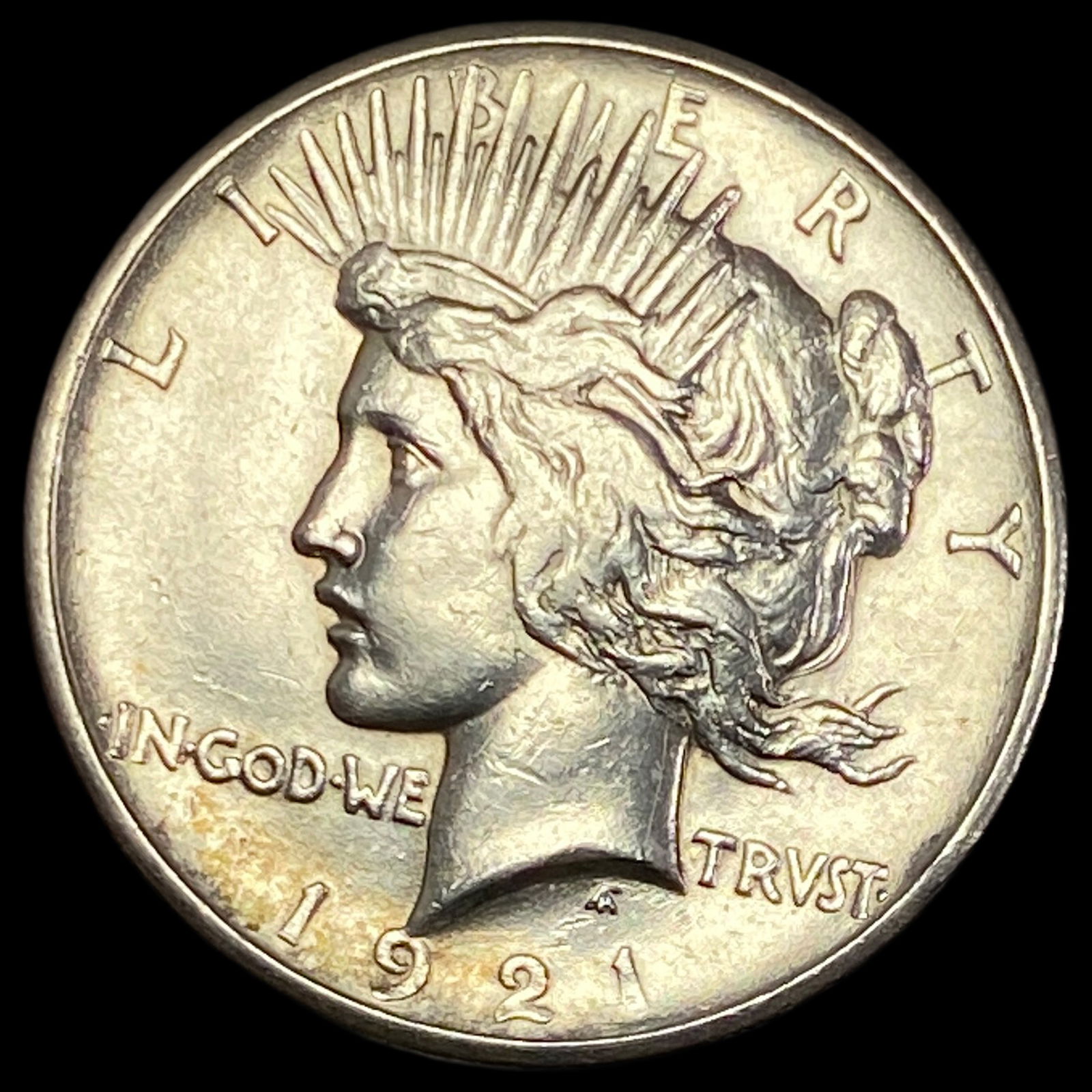 1921 Silver Peace Dollar CLOSELY UNCIRCULATED (1 of 2)