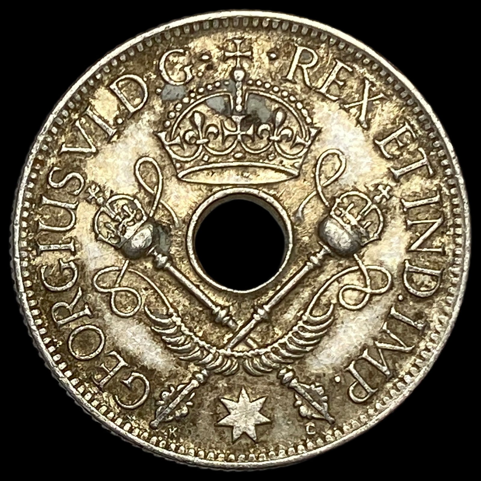 1945 New Guinea Silver 1 Shilling UNCIRCULATED (1 of 2)