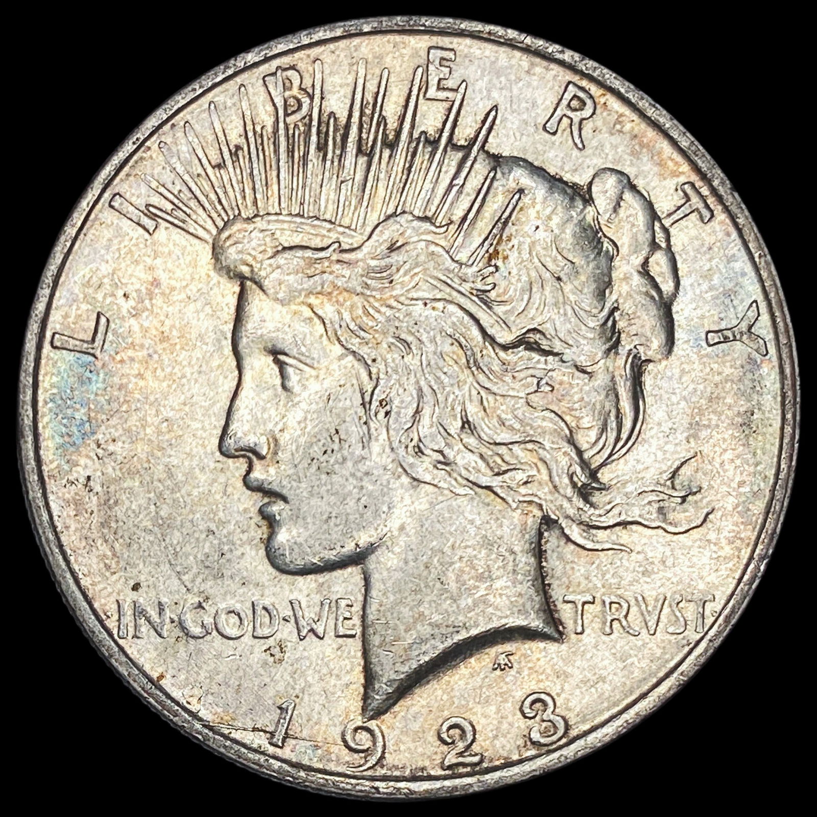 1923 Silver Peace Dollar CLOSELY UNCIRCULATED (1 of 2)
