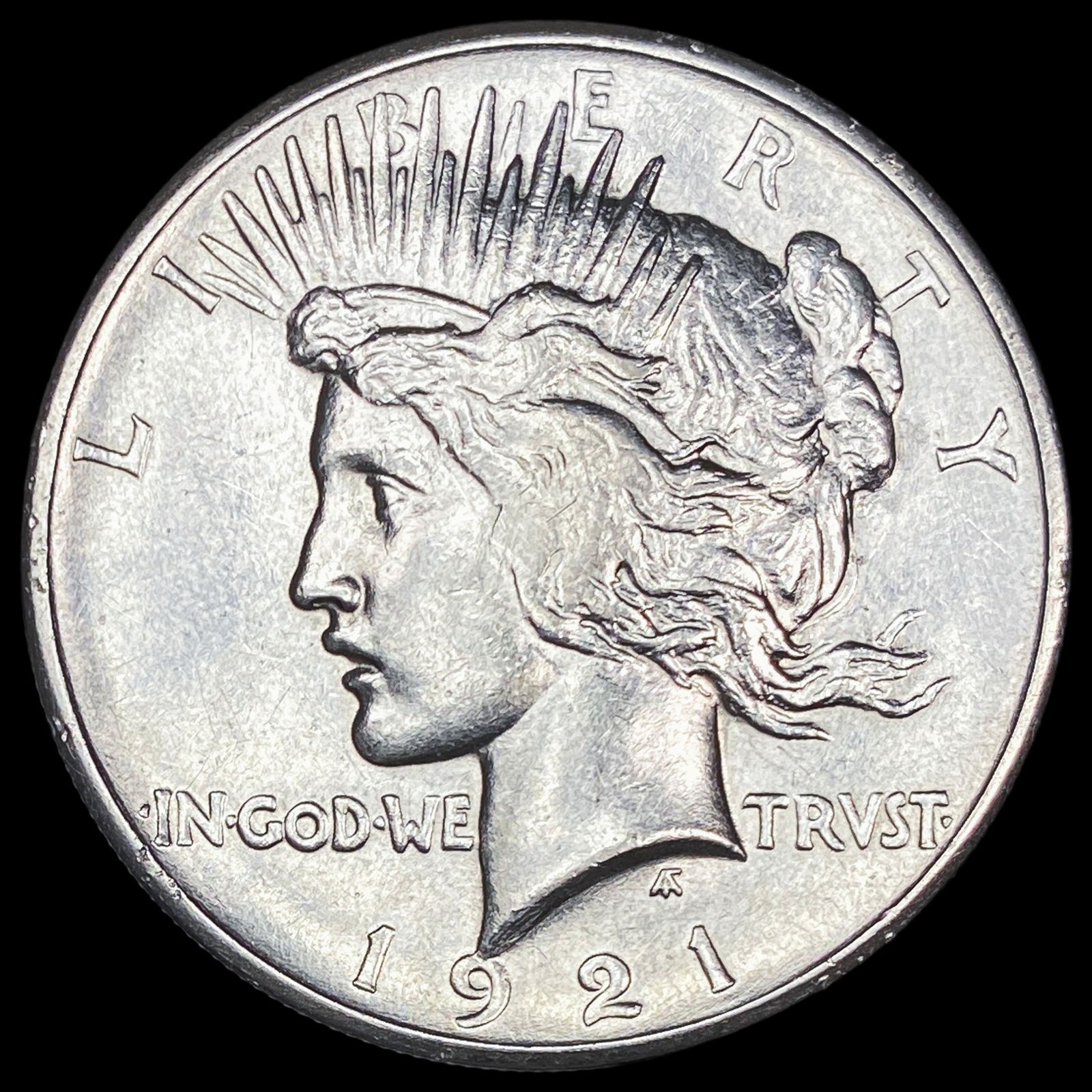 1921 Silver Peace Dollar CLOSELY UNCIRCULATED (1 of 2)