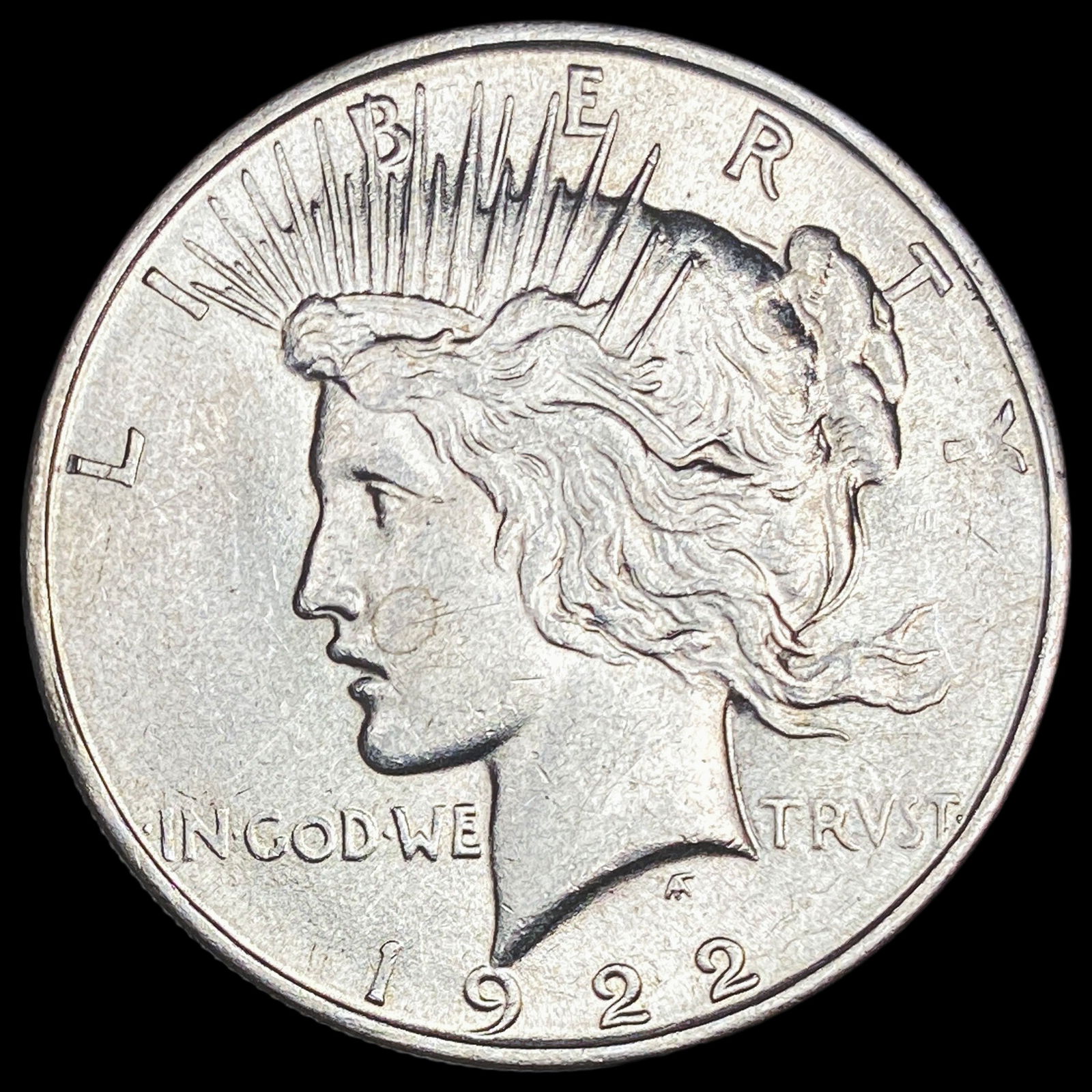 1922-D Silver Peace Dollar UNCIRCULATED (1 of 2)