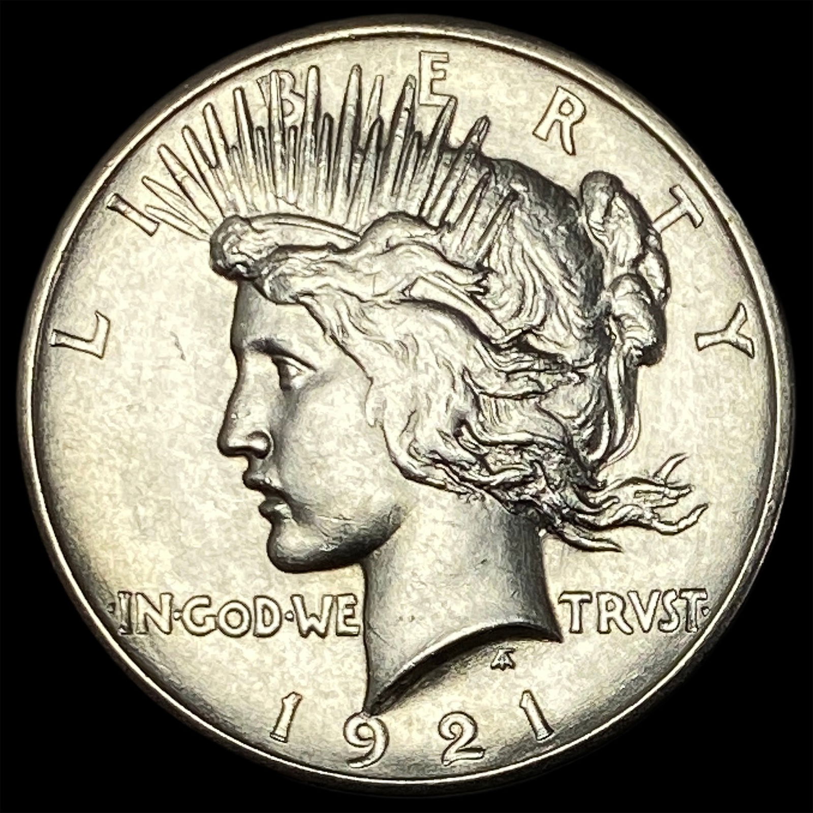 1921 Silver Peace Dollar CLOSELY UNCIRCULATED (1 of 2)