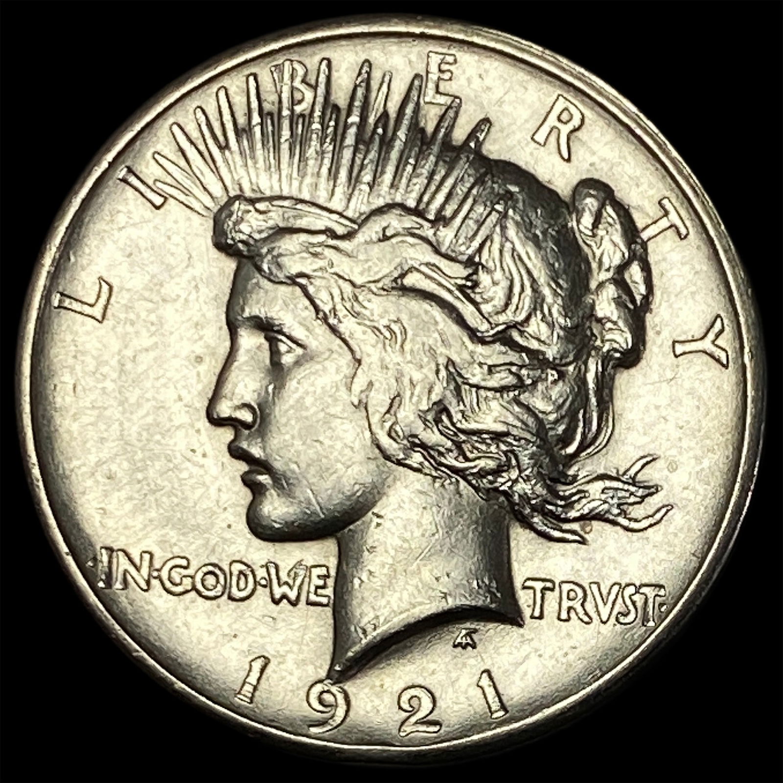 1921 Silver Peace Dollar CLOSELY UNCIRCULATED (1 of 2)