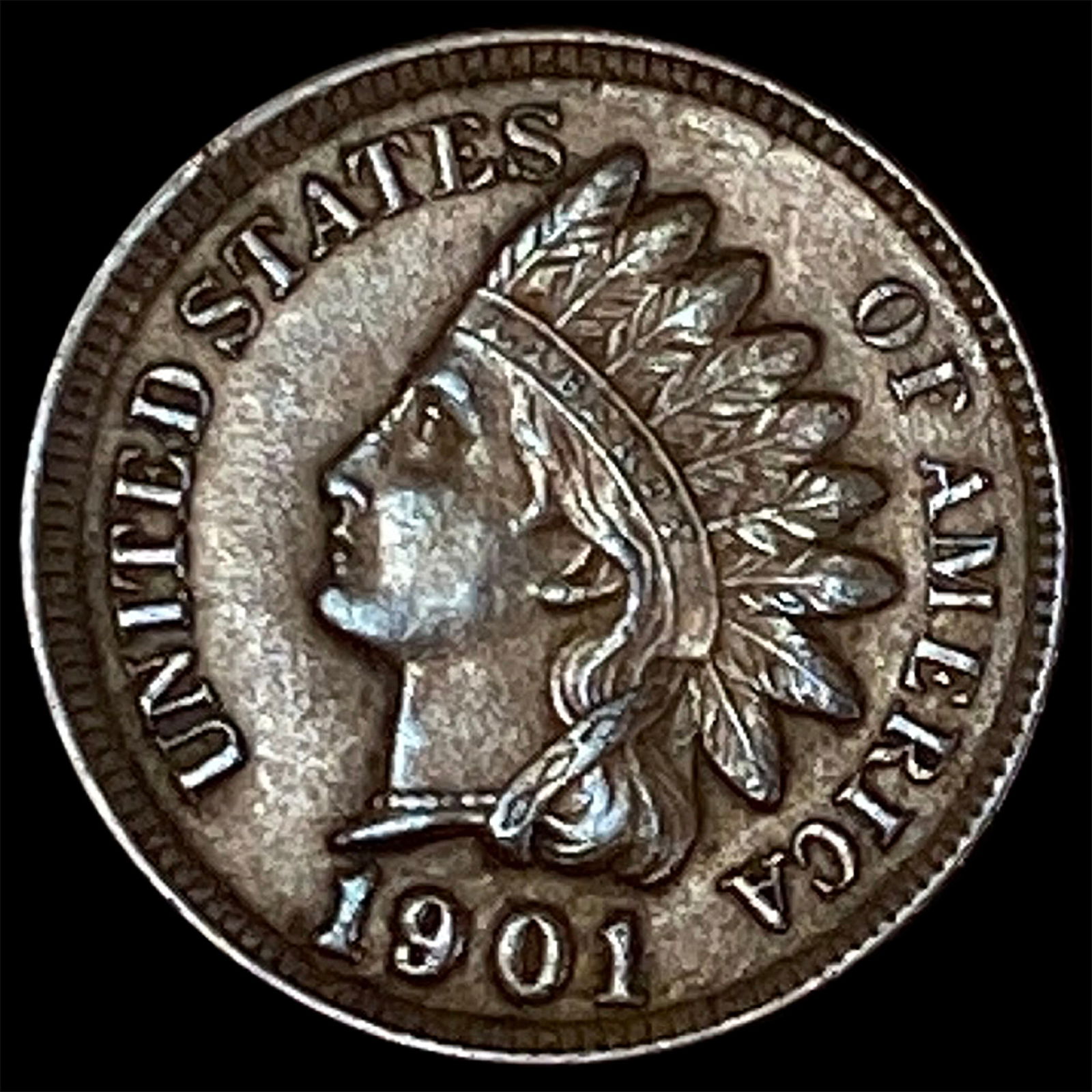 1901 Indian Head Cent NICELY CIRCULATED (1 of 2)