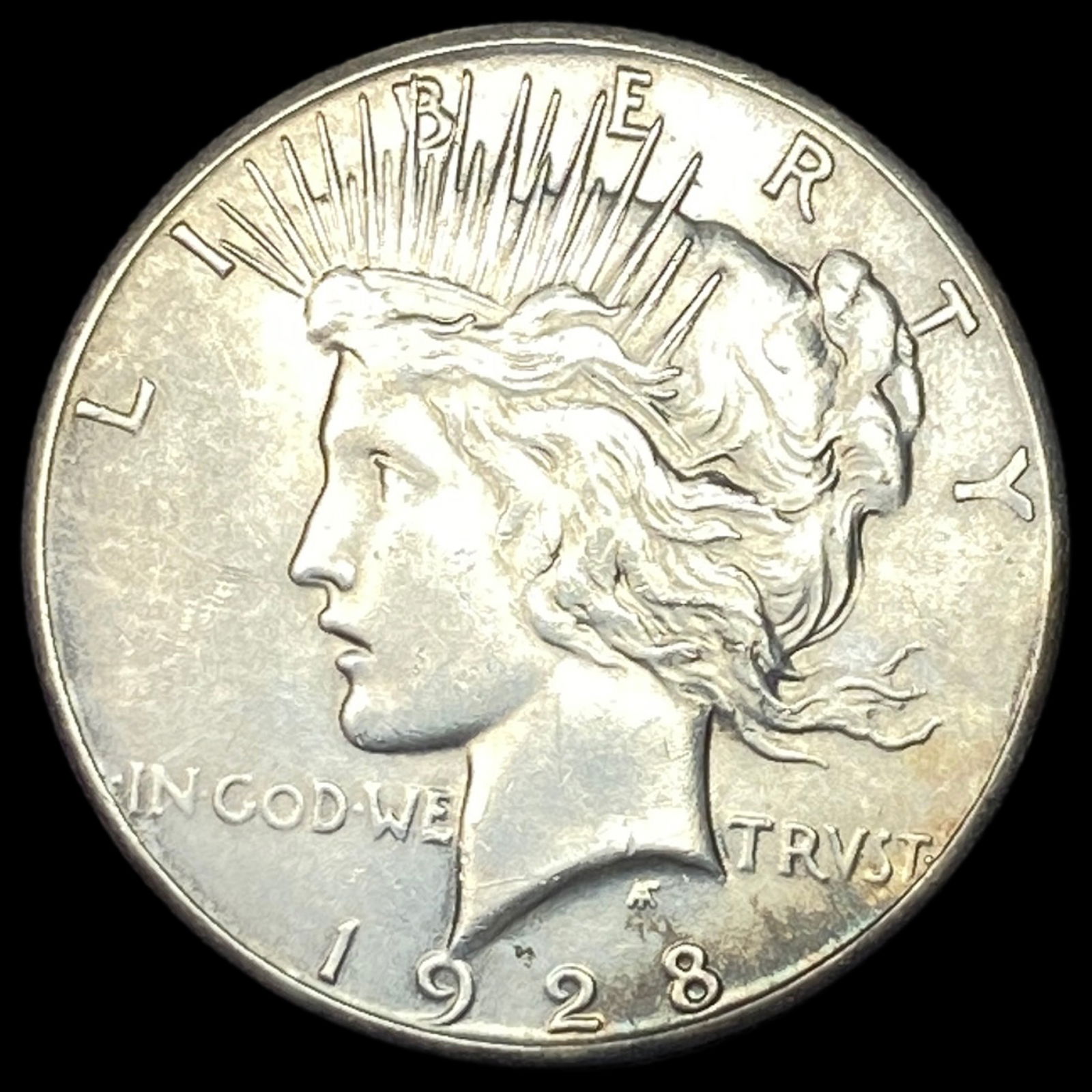 1928 Silver Peace Dollar CLOSELY UNCIRCULATED (1 of 2)