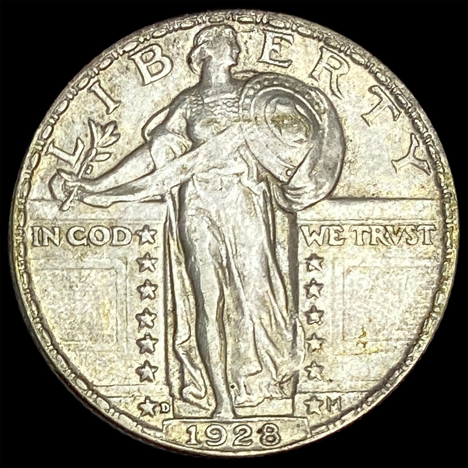 1928-D Silver Standing Liberty Quarter CLOSELY UNCIRCULATED (1 of 2)