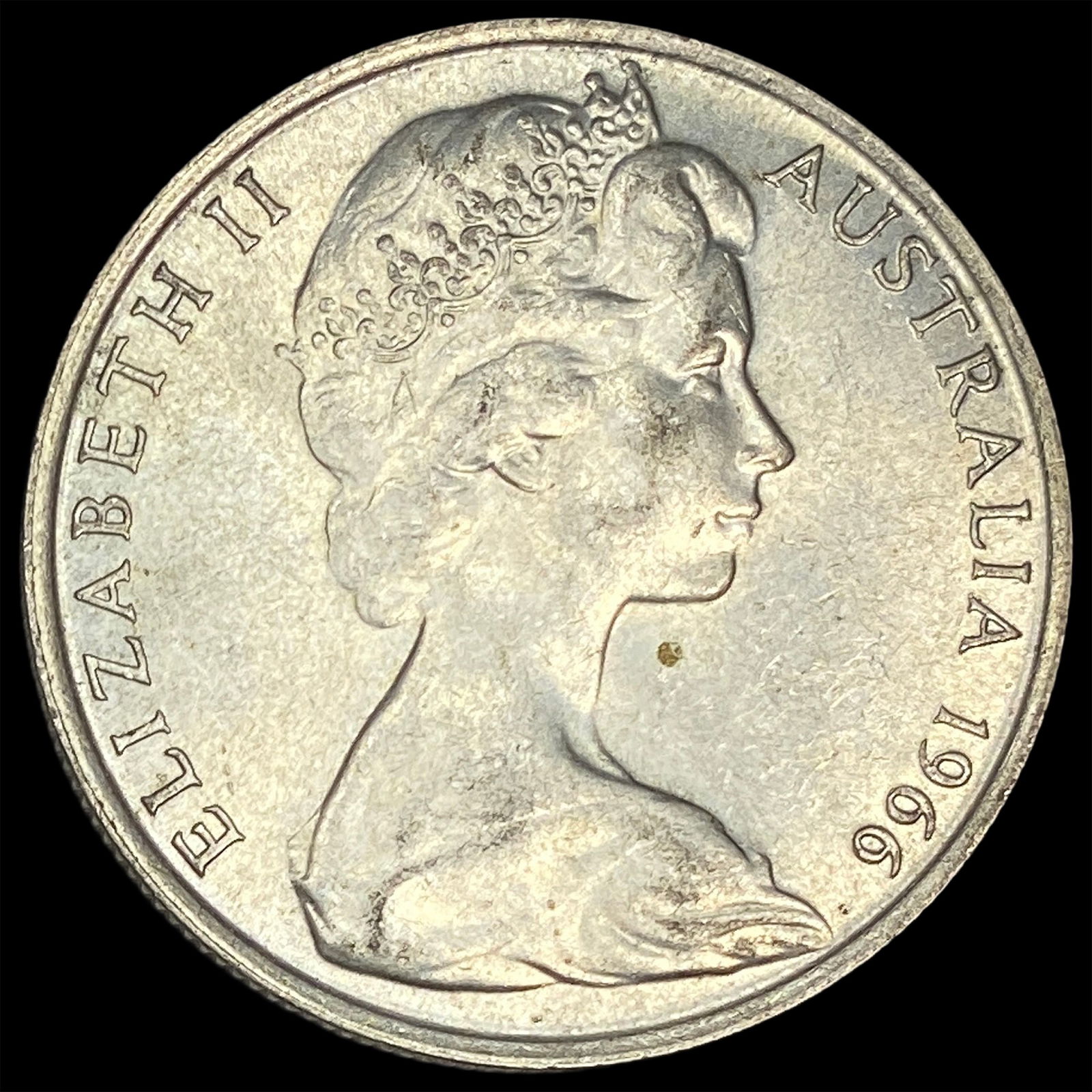 1966 Australia Silver 50 Cents UNCIRCULATED (1 of 2)