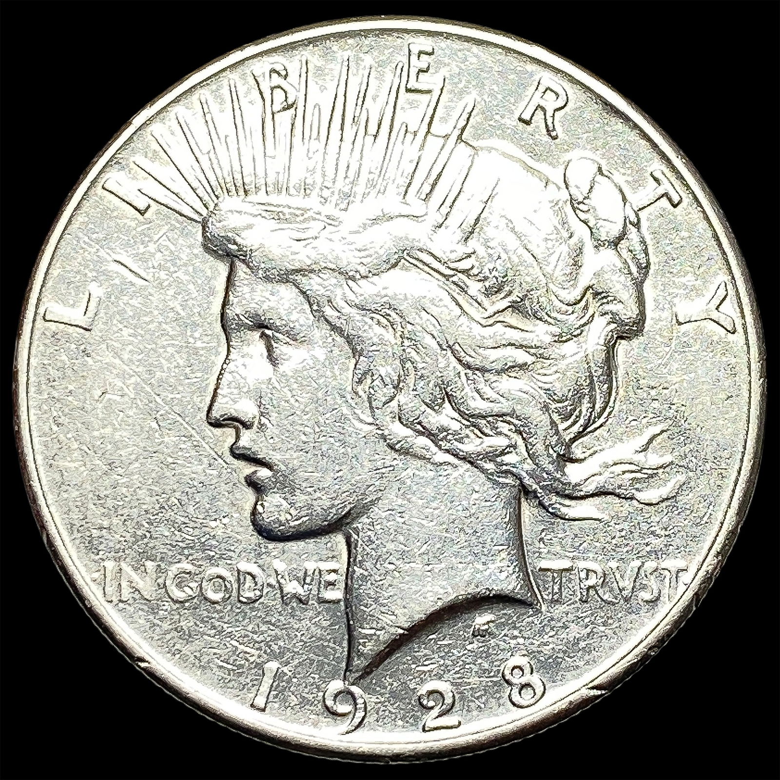 1928 Silver Peace Dollar CLOSELY UNCIRCULATED (1 of 2)