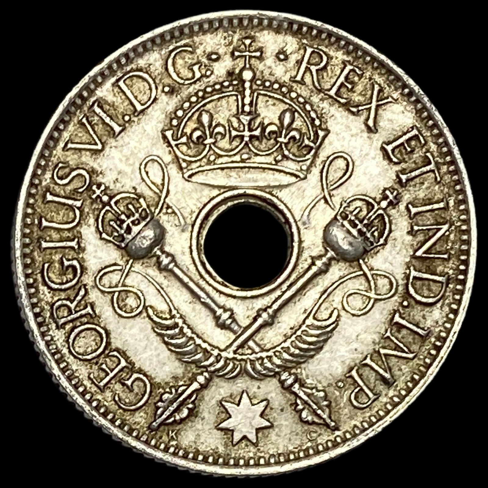 1945 New Guinea Silver 1 Shilling UNCIRCULATED (1 of 2)