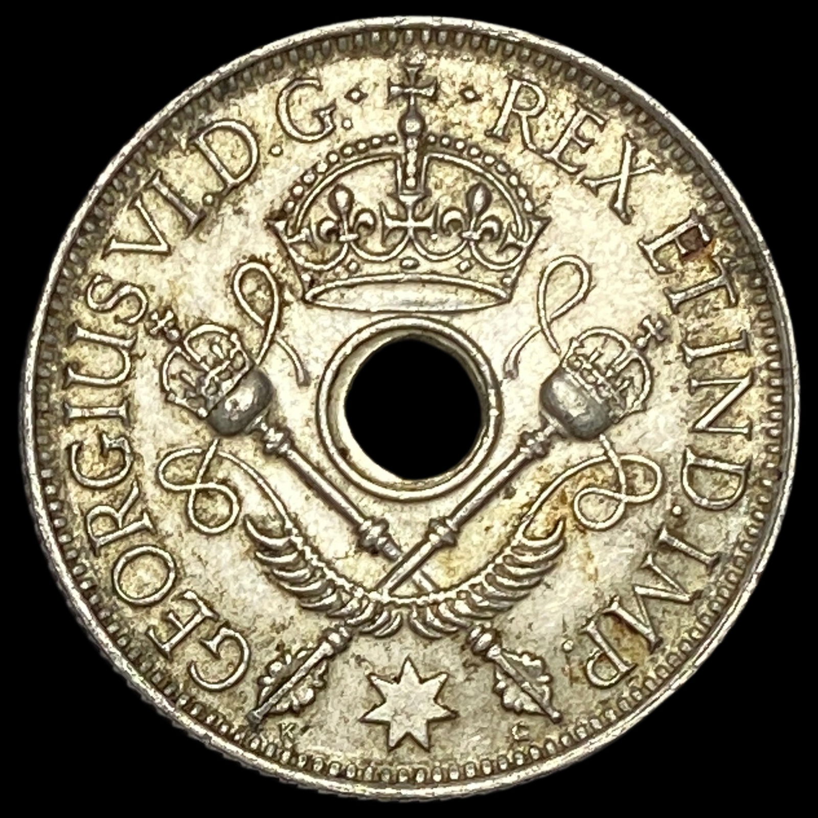 1945 New Guinea Silver 1 Shilling UNCIRCULATED (1 of 2)