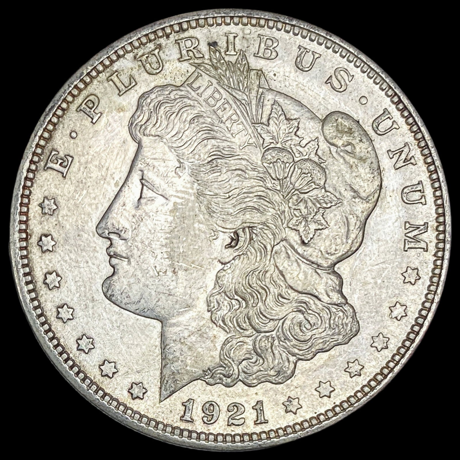 1921 Silver Morgan Dollar UNCIRCULATED (1 of 2)