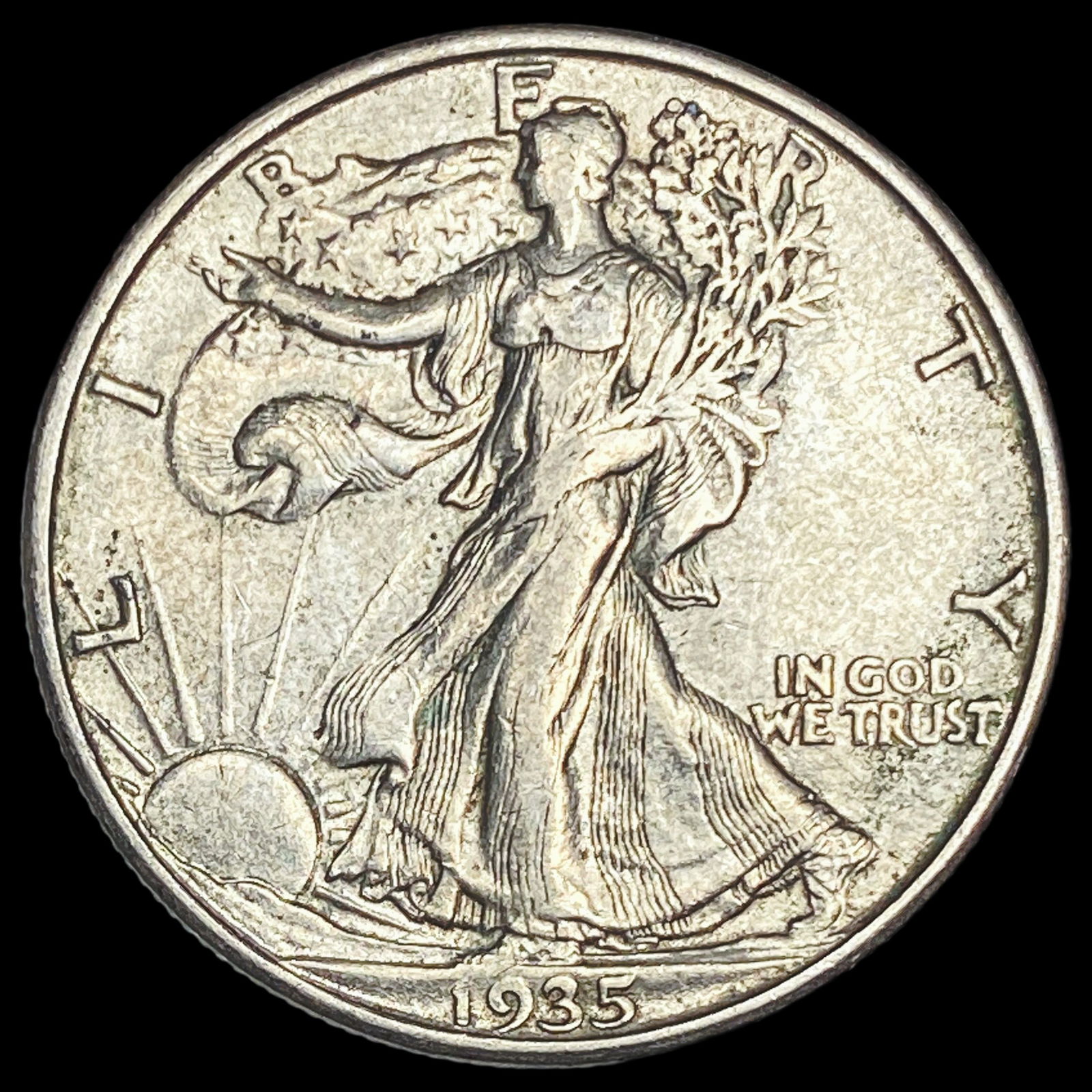 1935-D Silver Half Dollar Walking Liberty CLOSELY UNCIRCULATED (1 of 2)