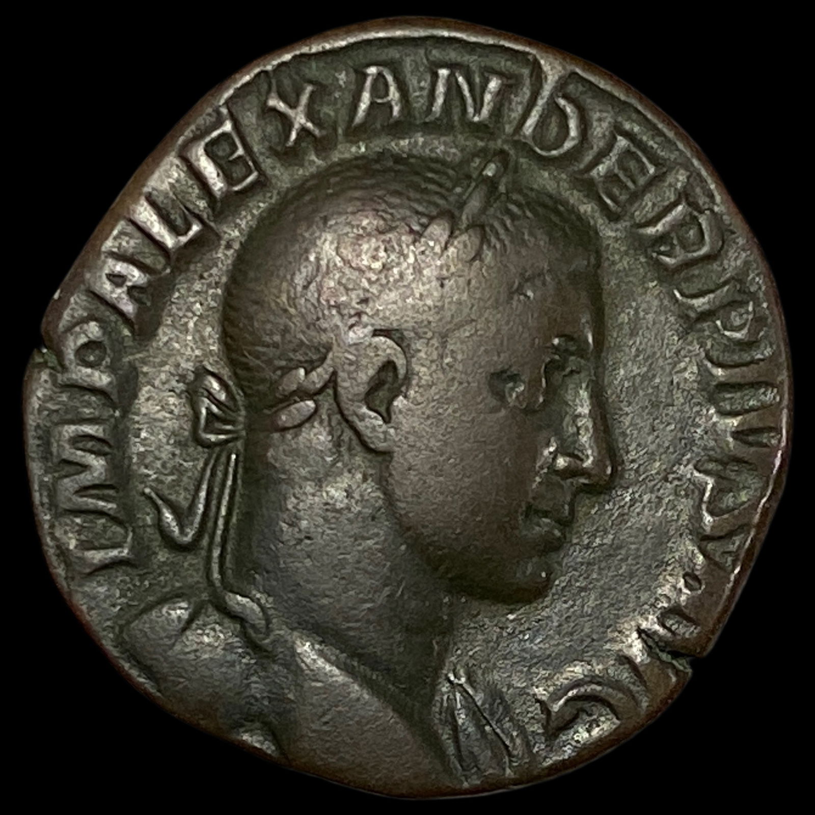 Ancient Rome Severus Alexander 222-235 NEARLY UNCIRCULATED (1 of 2)