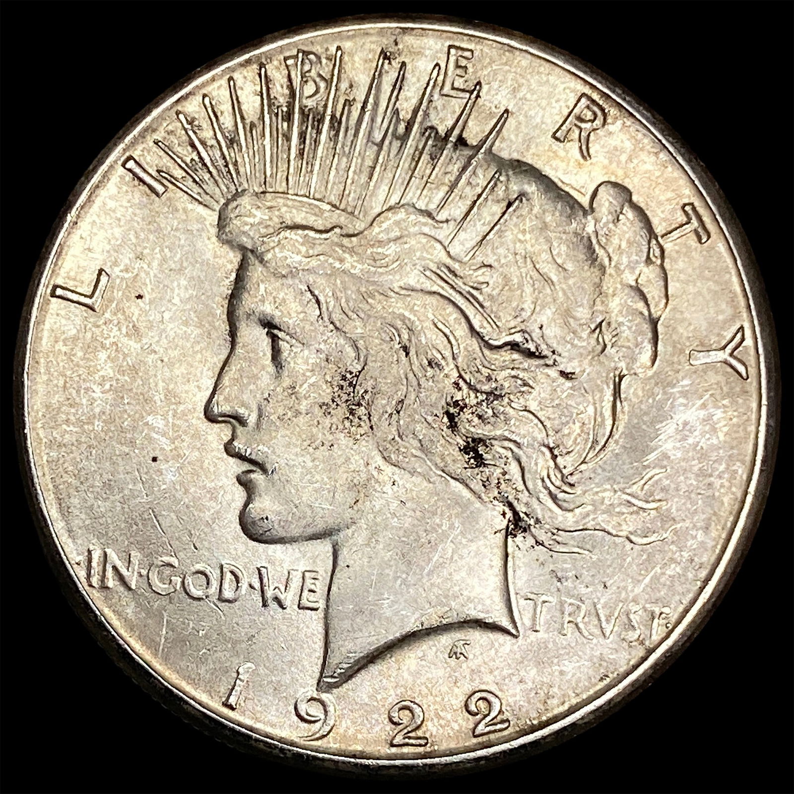 1922 Silver Peace Dollar UNCIRCULATED (1 of 2)