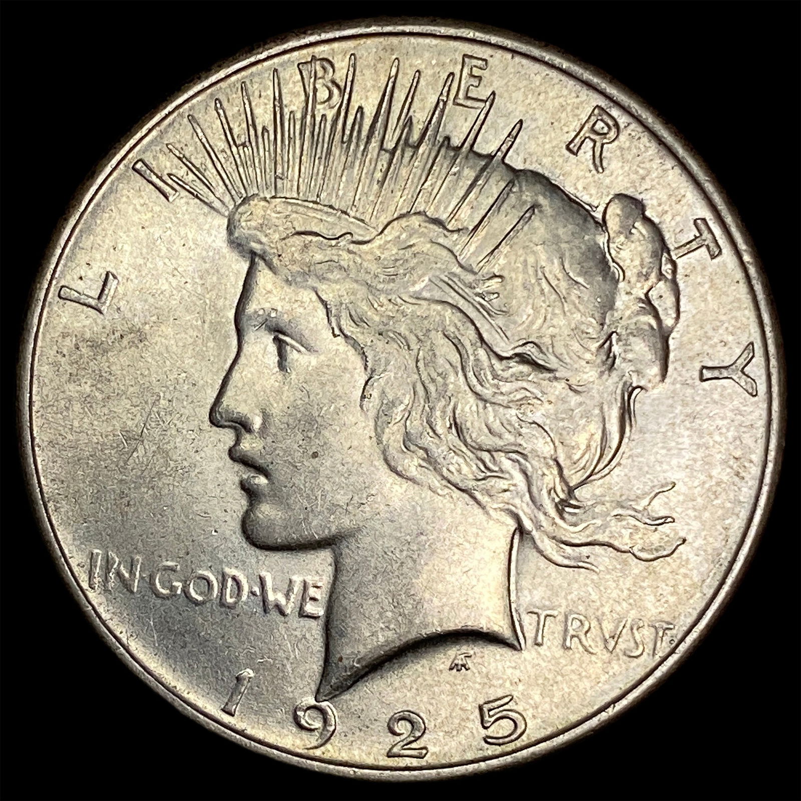 1925 Silver Peace Dollar UNCIRCULATED (1 of 2)