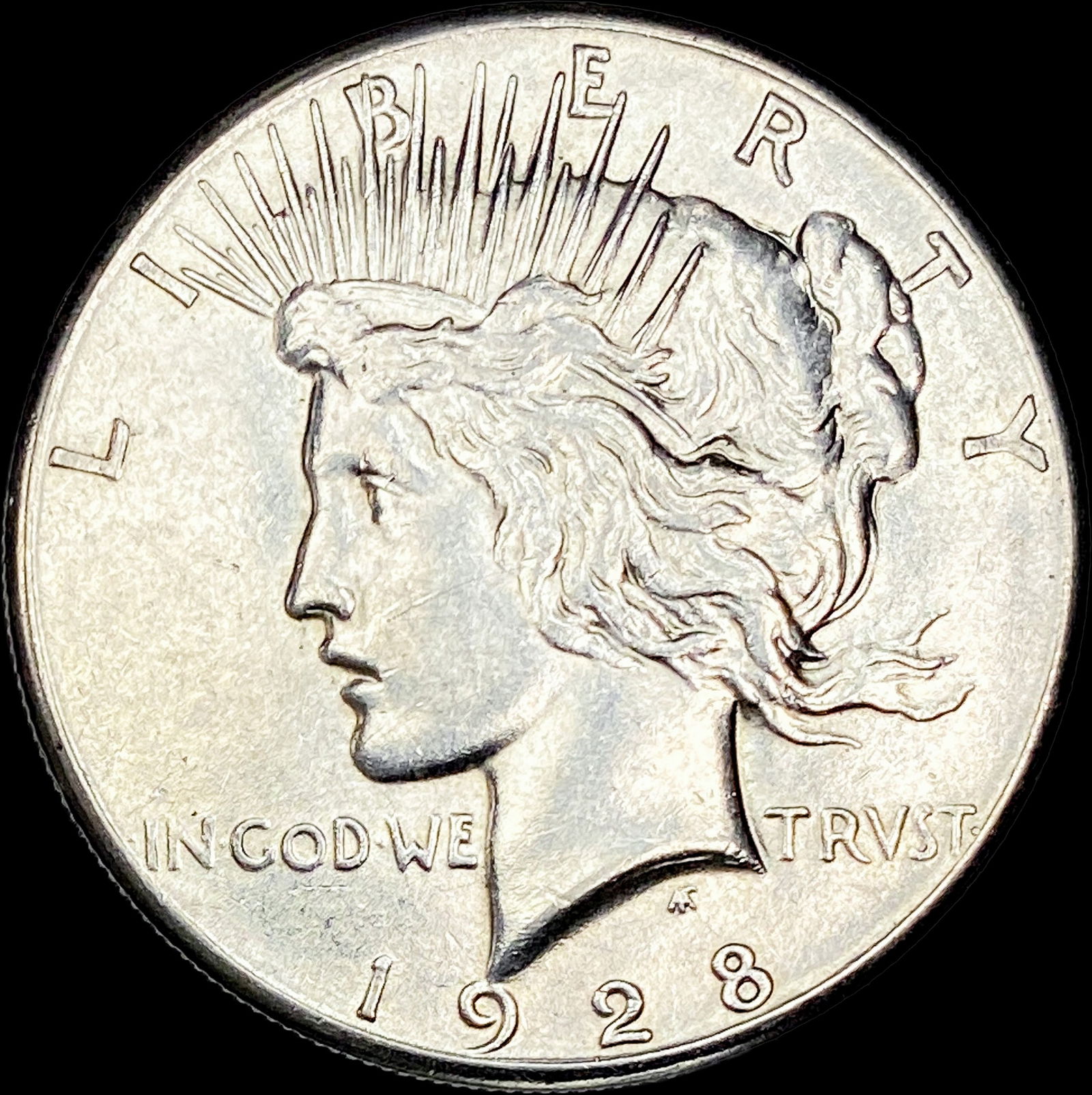 1928 Silver Peace Dollar CLOSELY UNCIRCULATED (1 of 2)