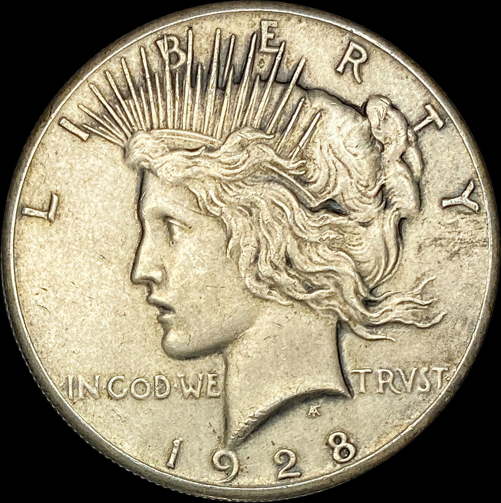 1928 Peace Silver Dollar CLOSELY UNCIRCULATED (1 of 2)