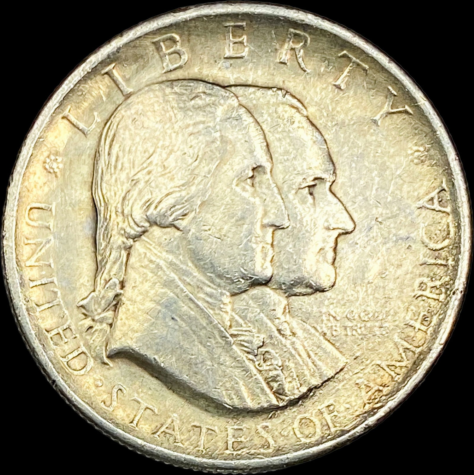 1926 Silver Sesquicentennial Half Dollar CLOSELY UNCIRCULATED (1 of 2)